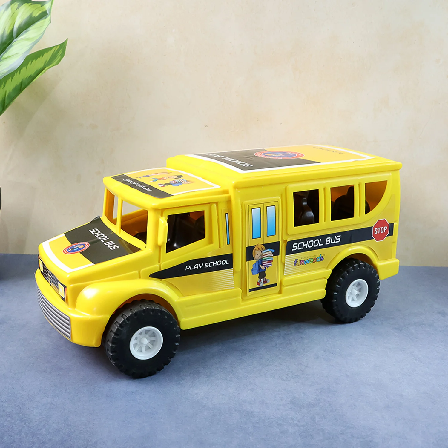 Funwoods Friction-Powered School Bus Push-and-Go Vehicle Toy (1 Pc) - Image 8