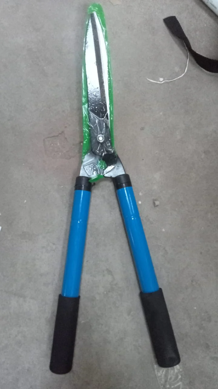 Gardening Tools - Duty Hedge Shear Adjustable Garden Scissor with Comfort Grip - Image 12