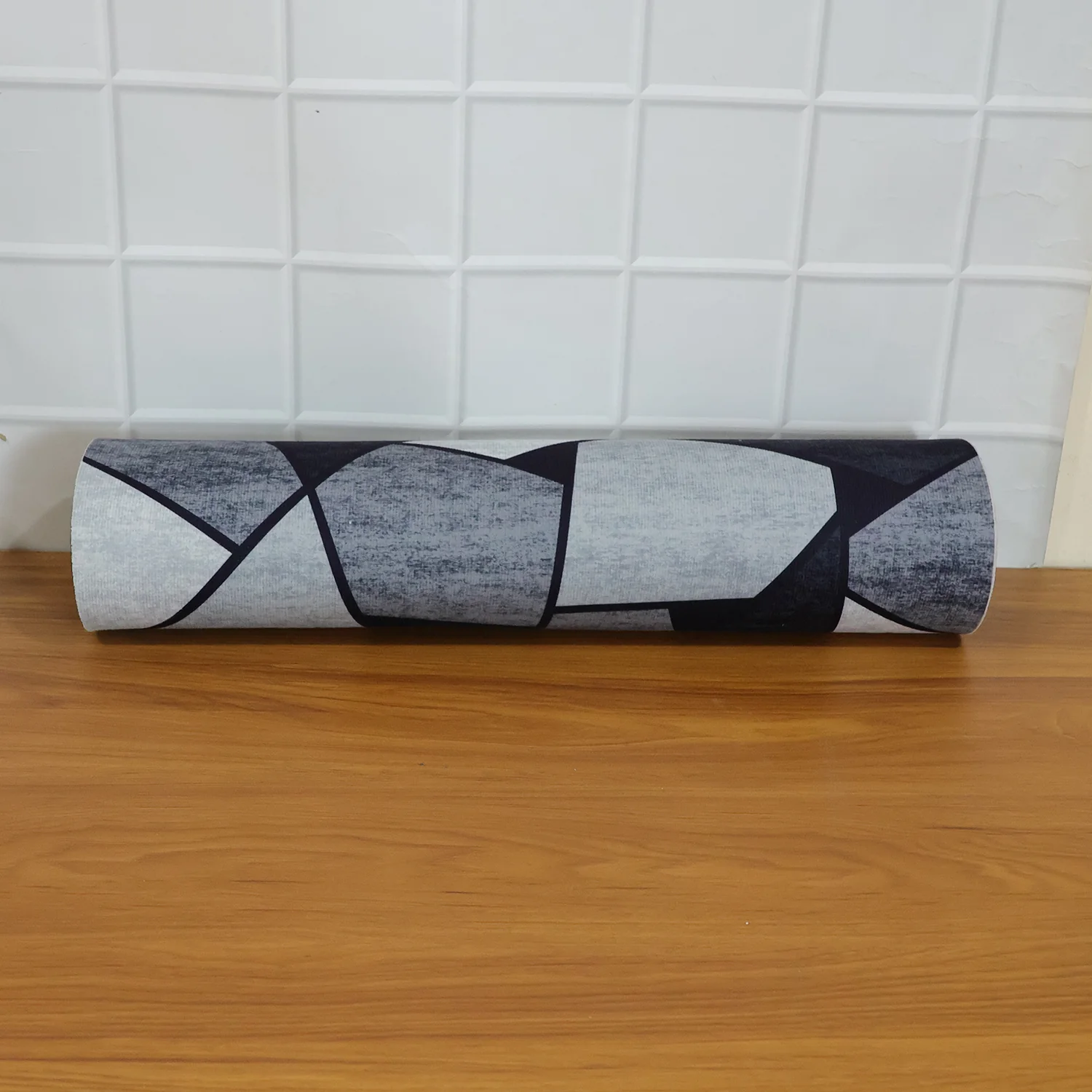 Geometric Anti Slip Door Floor Mat (1 Pc, 90x60 Cm) - Image 9
