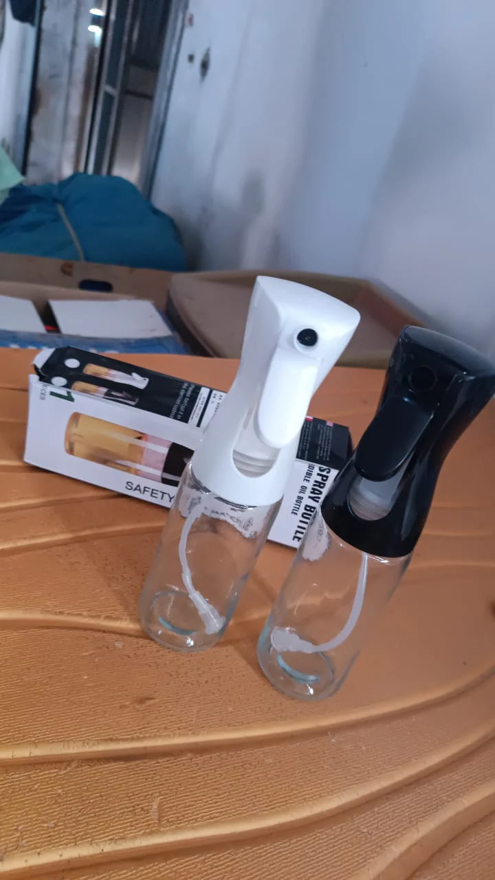Glass Oil Spray Bottle - Versatile Kitchen Gadgets (250 ML Approx / With White Box) - Image 8