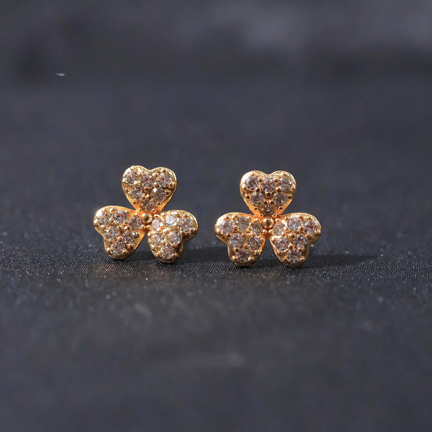 Elegant Clover Flower Design Stud Earrings for Women – Gold Tone Sparkling Floral Earrings - Image 4