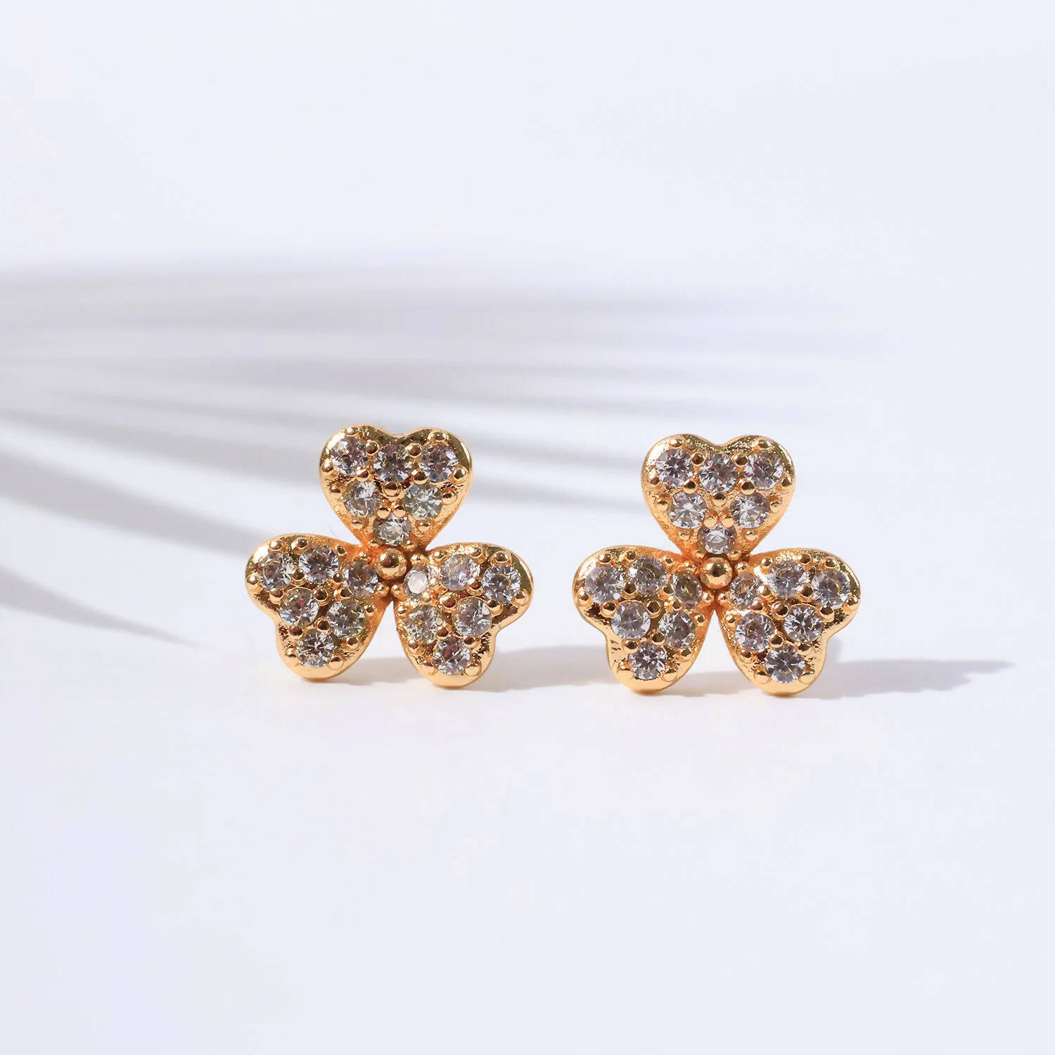 Elegant Clover Flower Design Stud Earrings for Women – Gold Tone Sparkling Floral Earrings - Image 5
