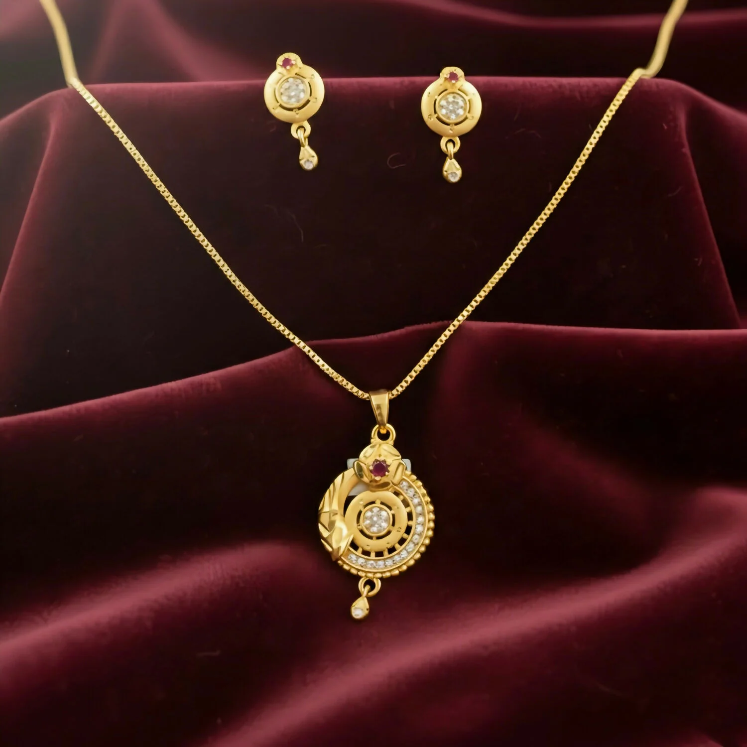 Gold-Plated Circular Pendant Necklace with Matching Drop Earrings set - Image 4
