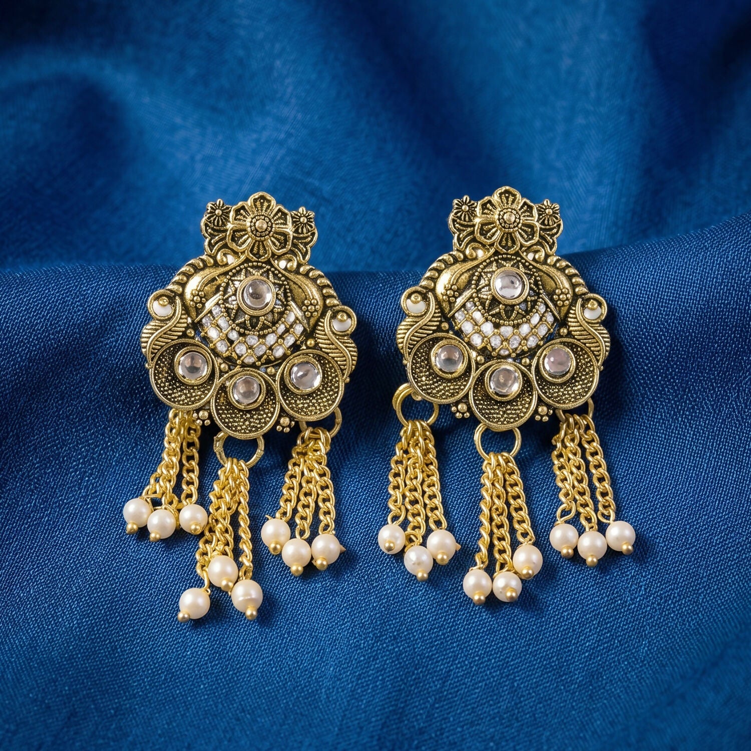Gold-Plated Pearl Necklace Set with Intricate Work and Matching Earrings - Image 5