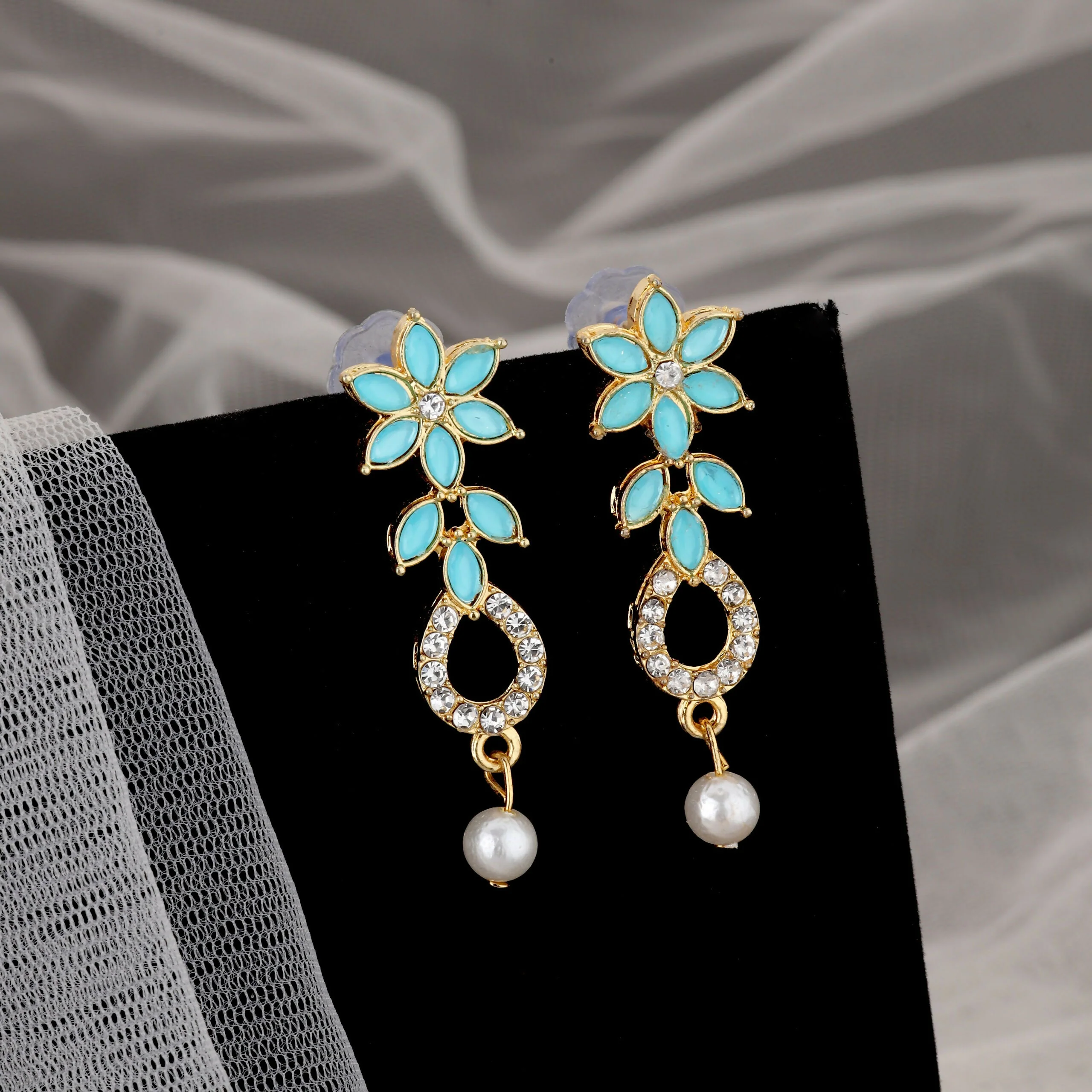 Gold-Plated Turquoise & Diamond-Look Floral Link Necklace Set - Image 2