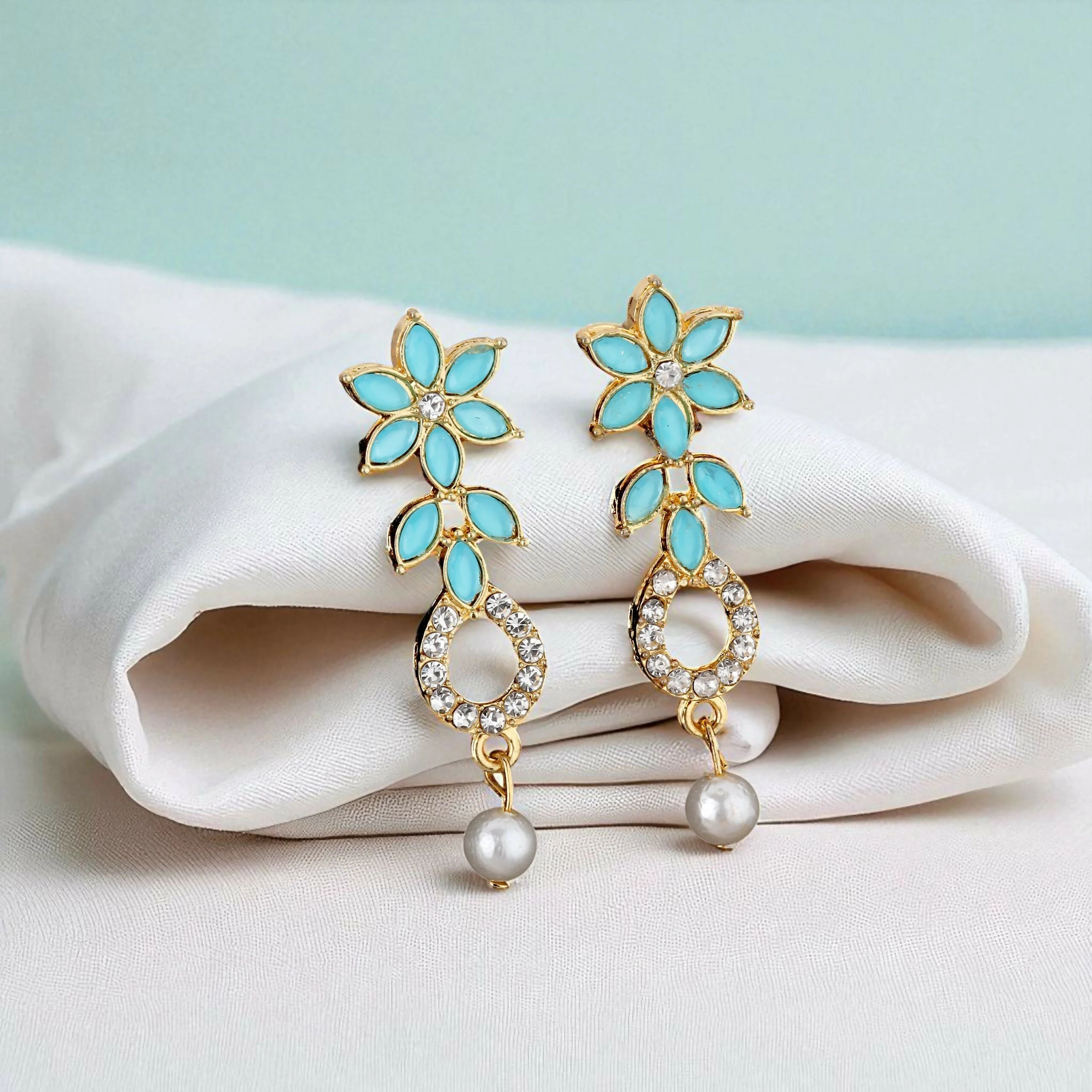 Gold-Plated Turquoise & Diamond-Look Floral Link Necklace Set - Image 4