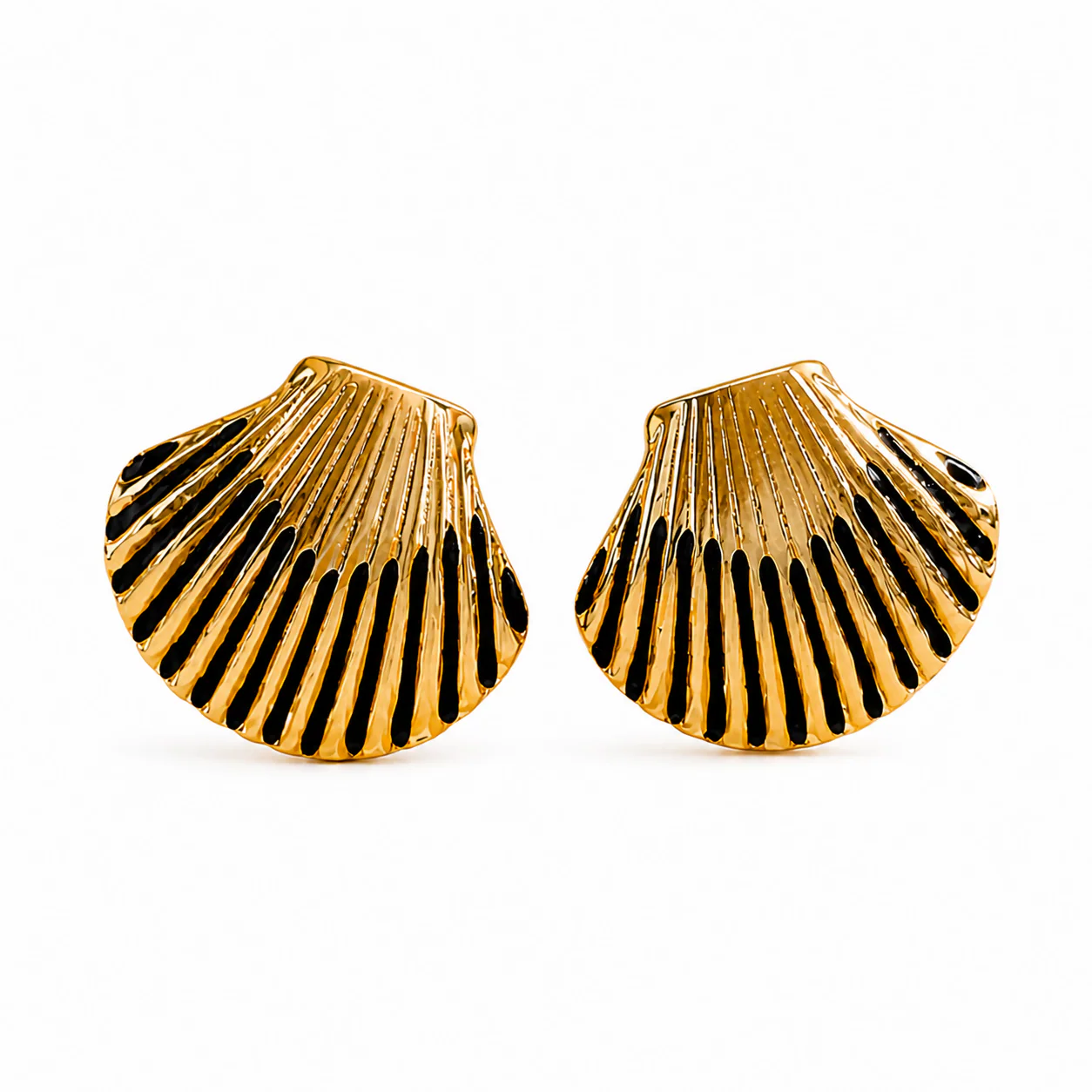 Gold Shell Design Enamel Stud Earrings for Women Stylish Daily Wear Jewelry - Image 4