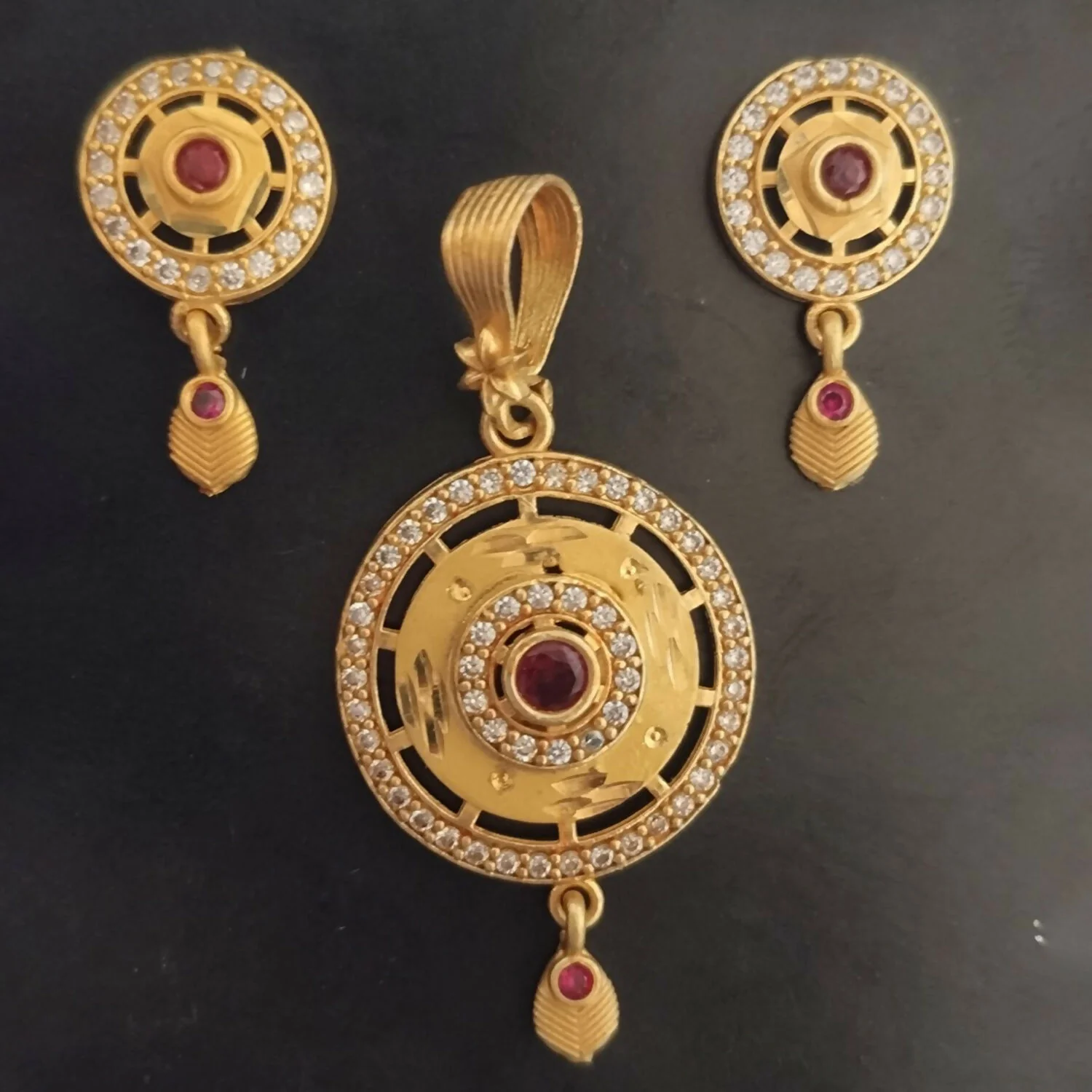 Gold-Tone Fashion Pendant Necklace Set with Ruby Accents and Matching Stud Earrings - Image 3