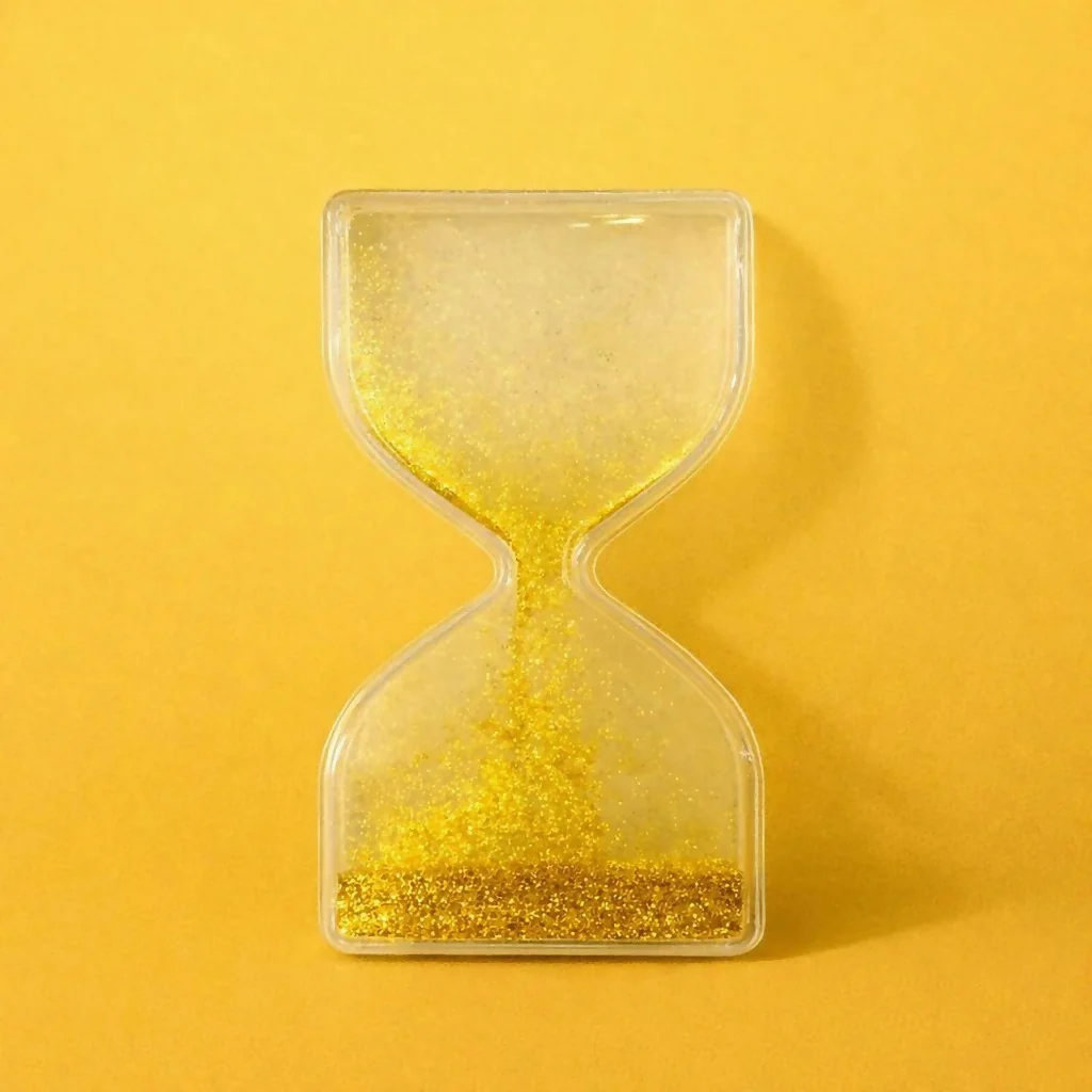 Golden Glitter Liquid Hourglass Timer Desk Toy for Kids & Adults - Image 4
