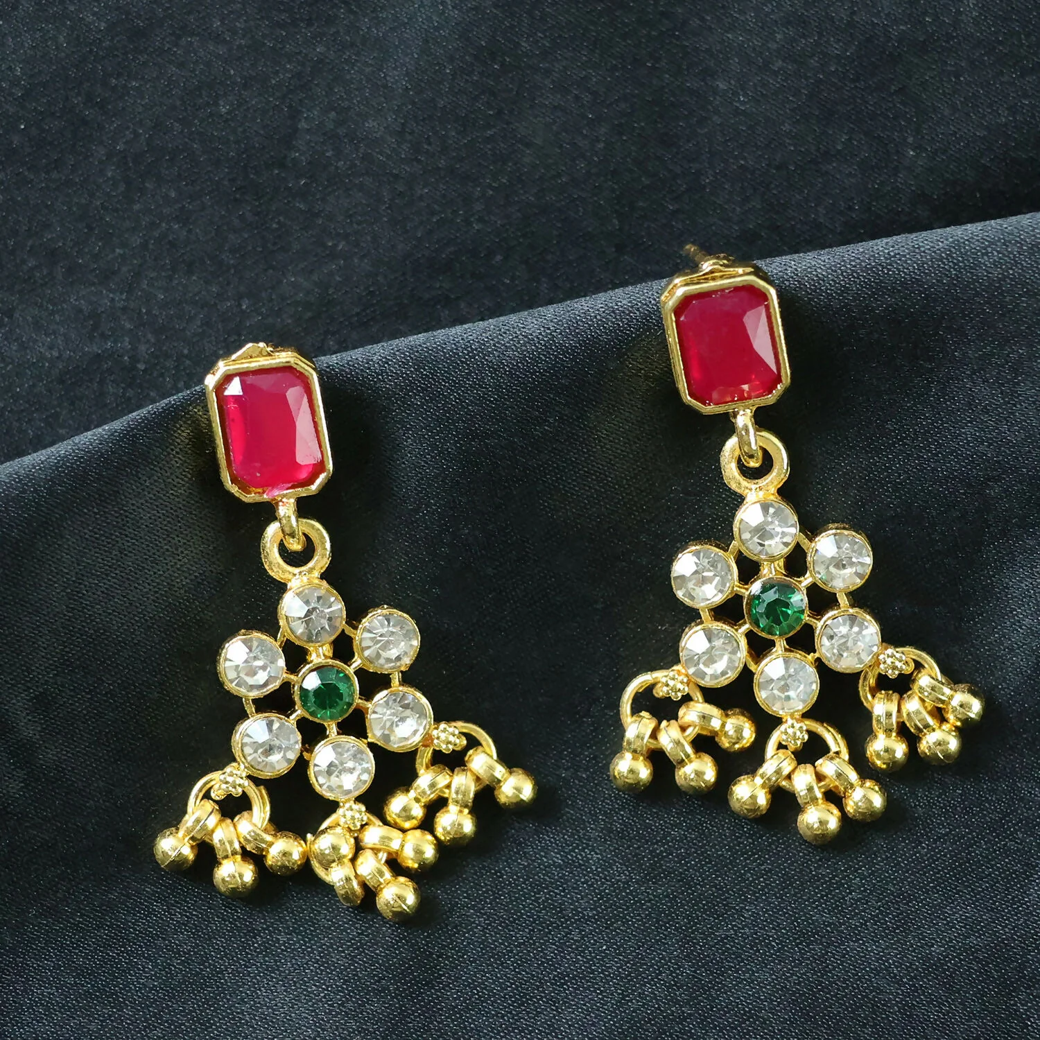 Lotus Floral Necklace Set with Traditional Design - Image 2