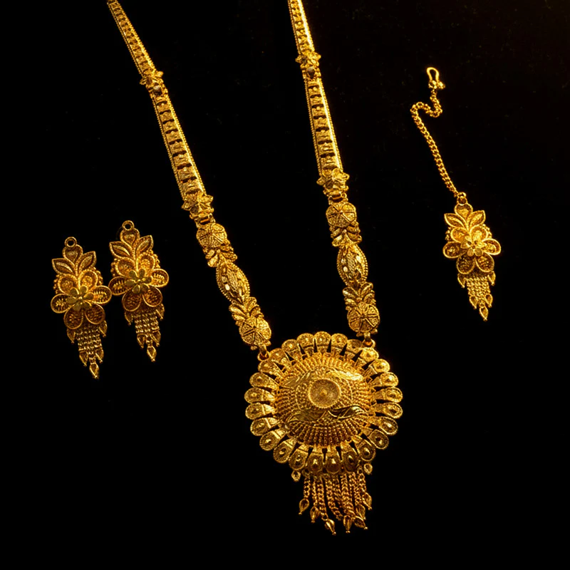 Golden Radiance Round Mandala Necklace Set – Trending Festive & Bridal Jewellery - Image 2
