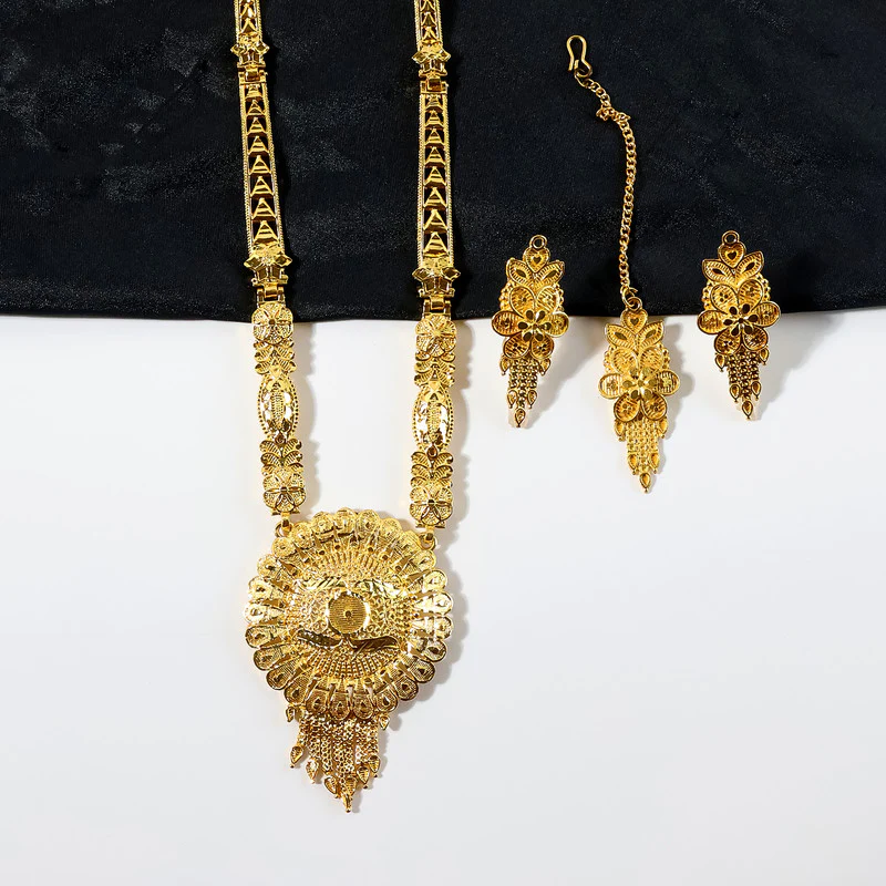 Golden Radiance Round Mandala Necklace Set – Trending Festive & Bridal Jewellery - Image 4