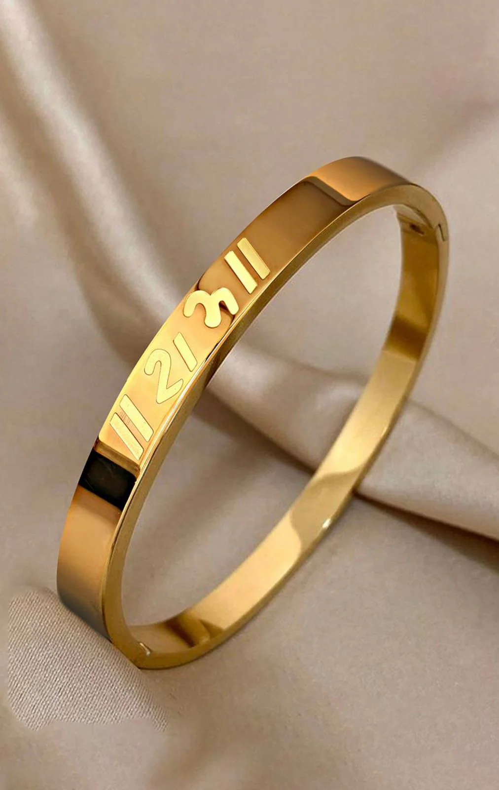 Golden Shree Ram written Kada, Anti-tarnish Bracelet, Skin friendly - Image 3