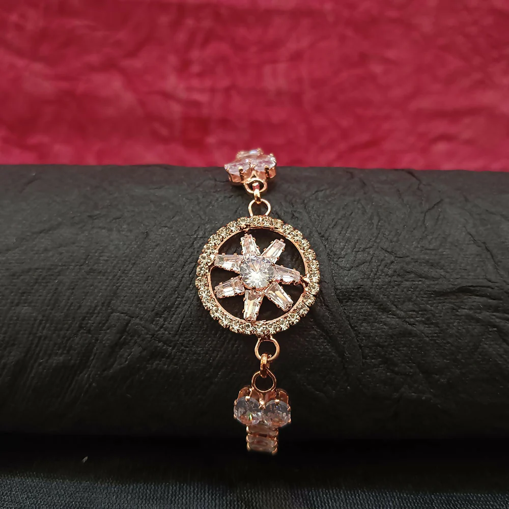 Graceful AD Bracelet with flower motif for women - Image 7