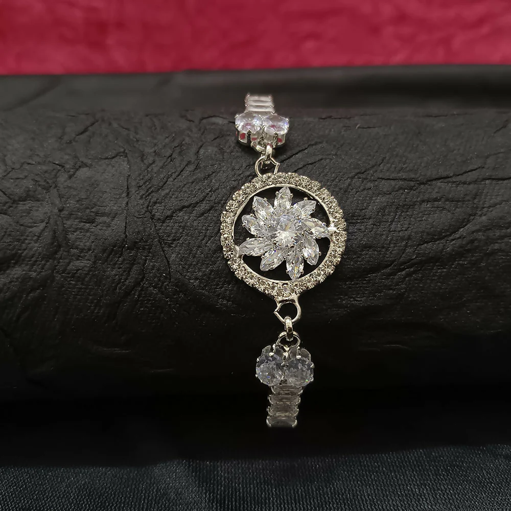 Graceful AD Floral Bracelet Perfect For party - Image 7