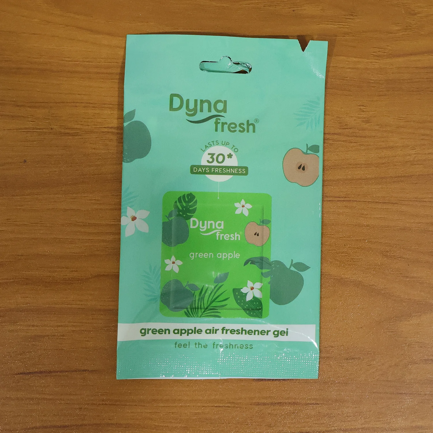 Green Apple Hanging Air Freshener Gel (1 Pc, 10 Gm) - Image 9