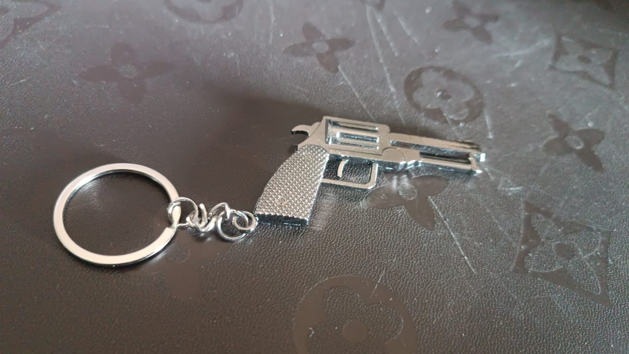 Gun Keychain Metal Weapon Key Rings Pendant for Men,(1 Pc / Mix Design) - Image 10