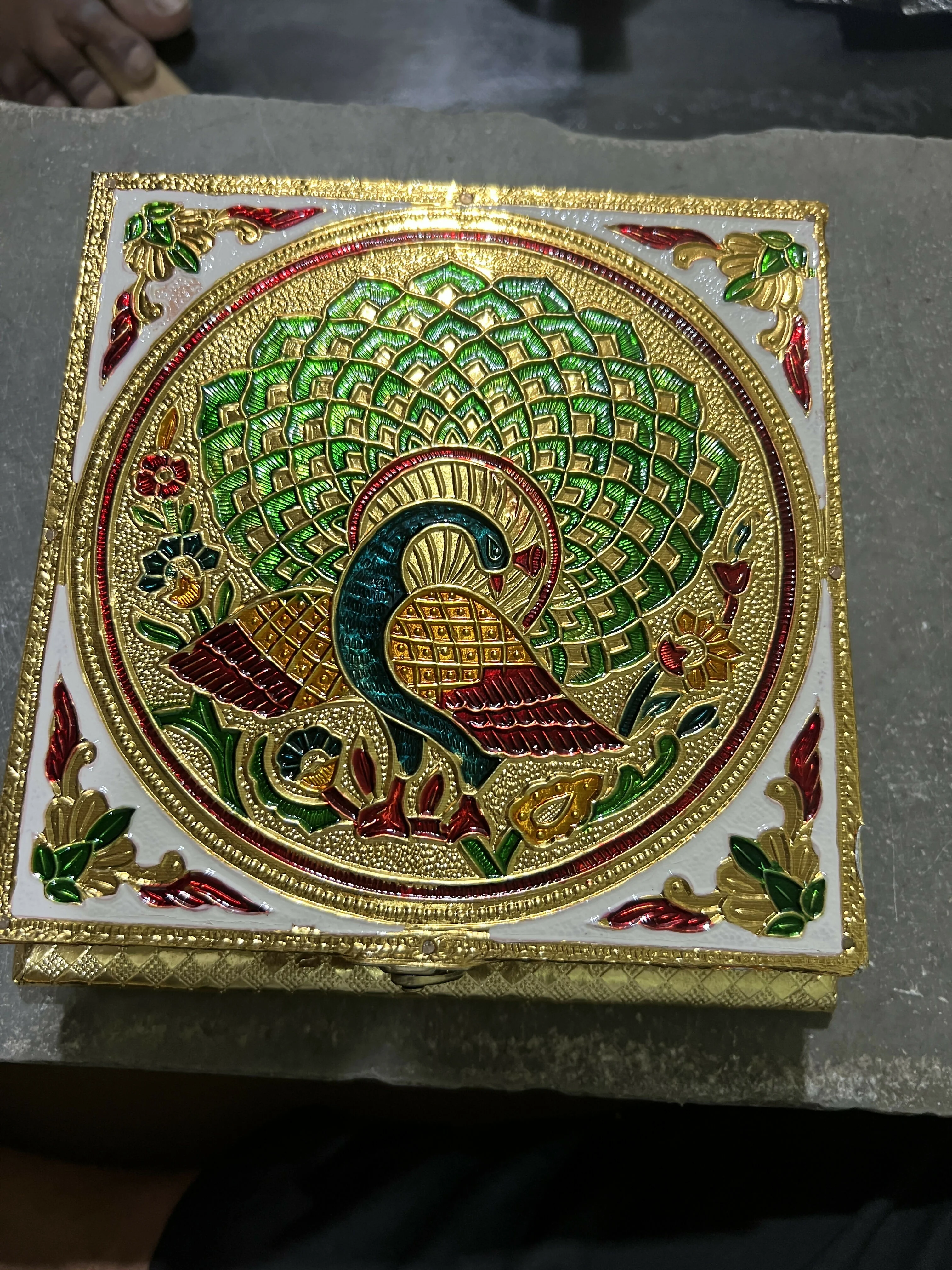 Handcrafted Elegant Peacock Design Decorative Box with Golden Accents - Image 4