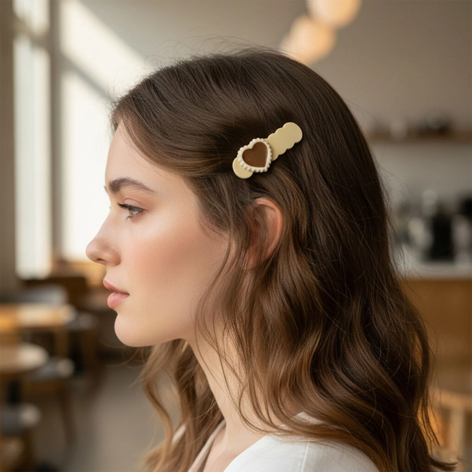 Heart Design Decorative Hair Clips Set (4 Pc) - Image 4