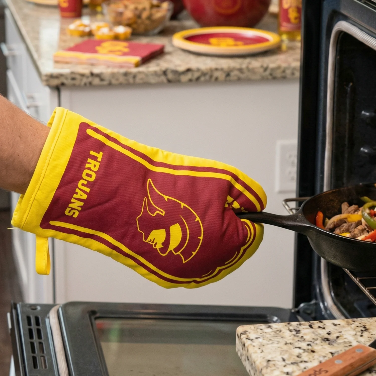Heat Resistant Oven Mitt Gloves (1 Pc, Right Hand) - Image 5