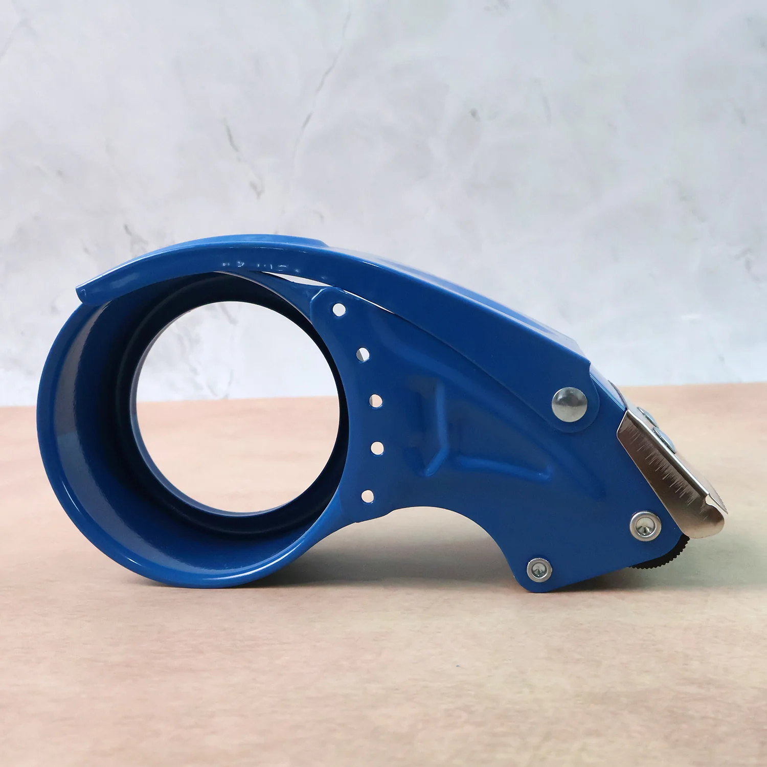 Heavy-Duty Tape Dispenser / Cutter - (1 Pc) - Image 3