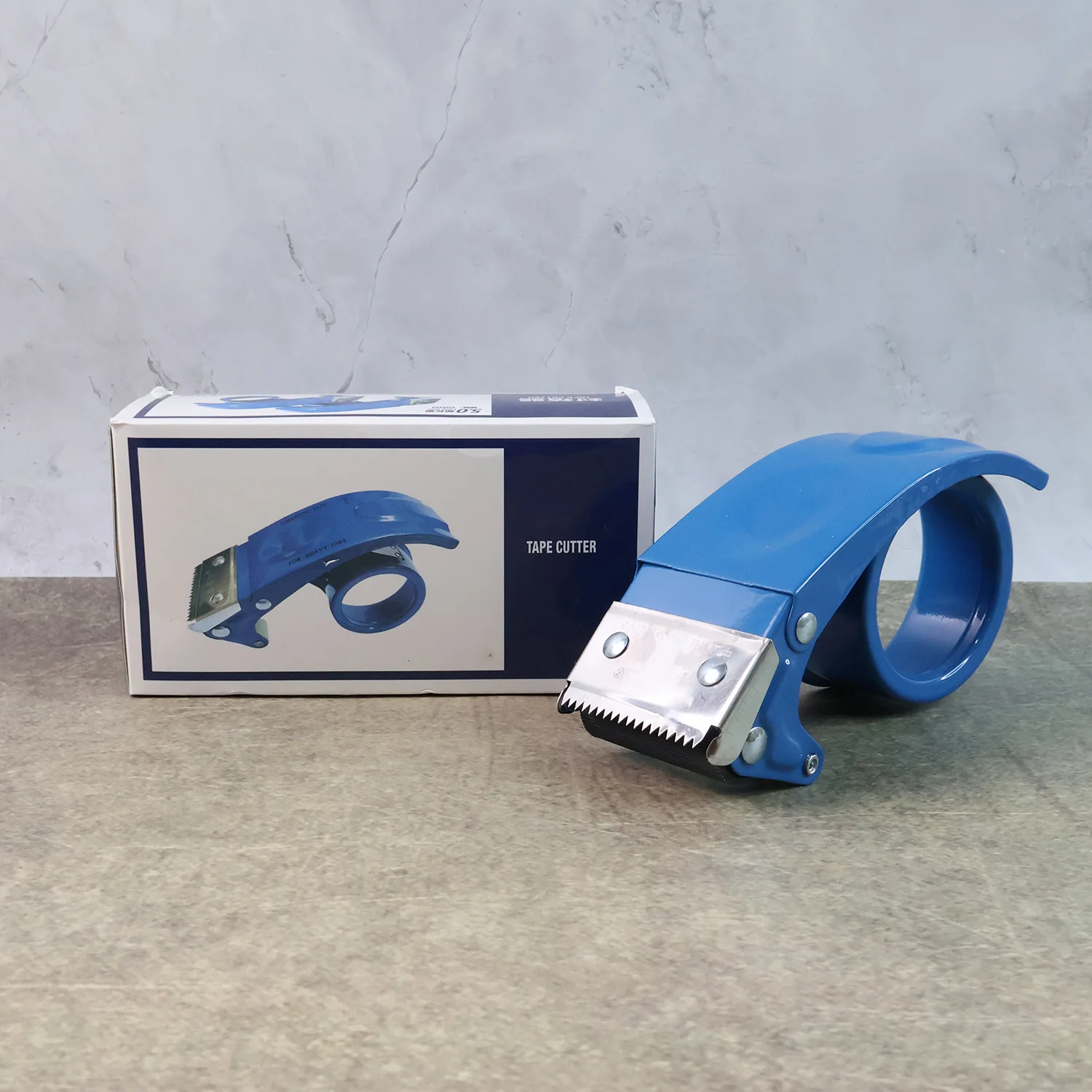 Heavy-Duty Tape Dispenser / Cutter - (1 Pc) - Image 7