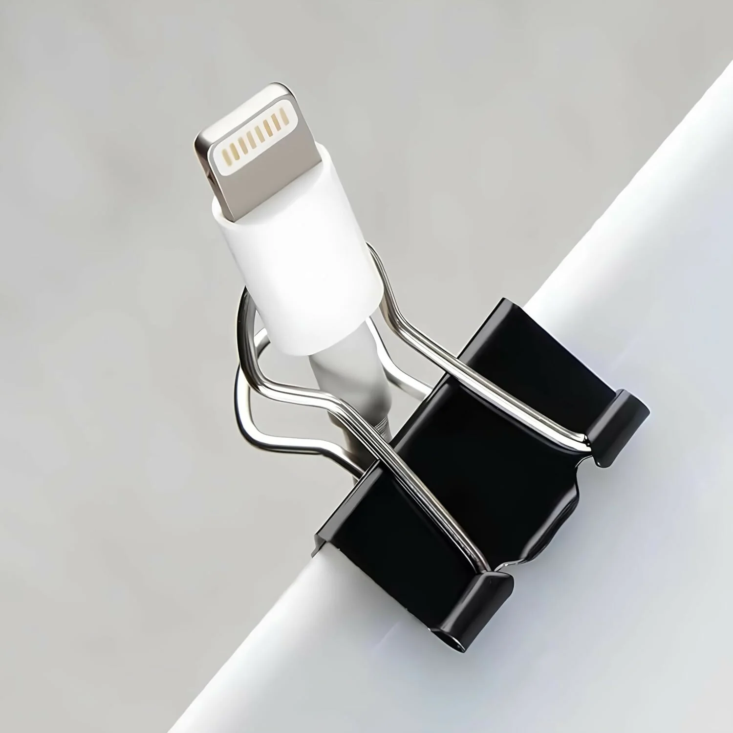 Heavy Duty Binder Clips Set with Strong Spring Grip for Office & School Use (41 mm, 12 Pieces) - Image 2