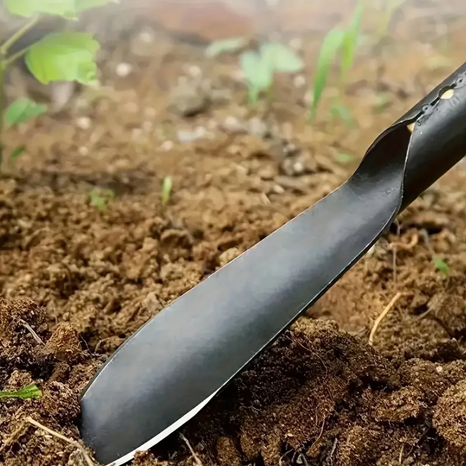 Heavy Duty Gardening Trowel with Wooden Handle (1 Pc) - Image 3