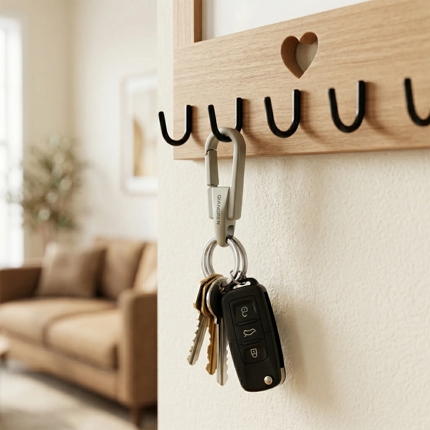 Heavy Duty Metal Key Holder Carabiner Clip Keychain (1 Pc) - Image 3