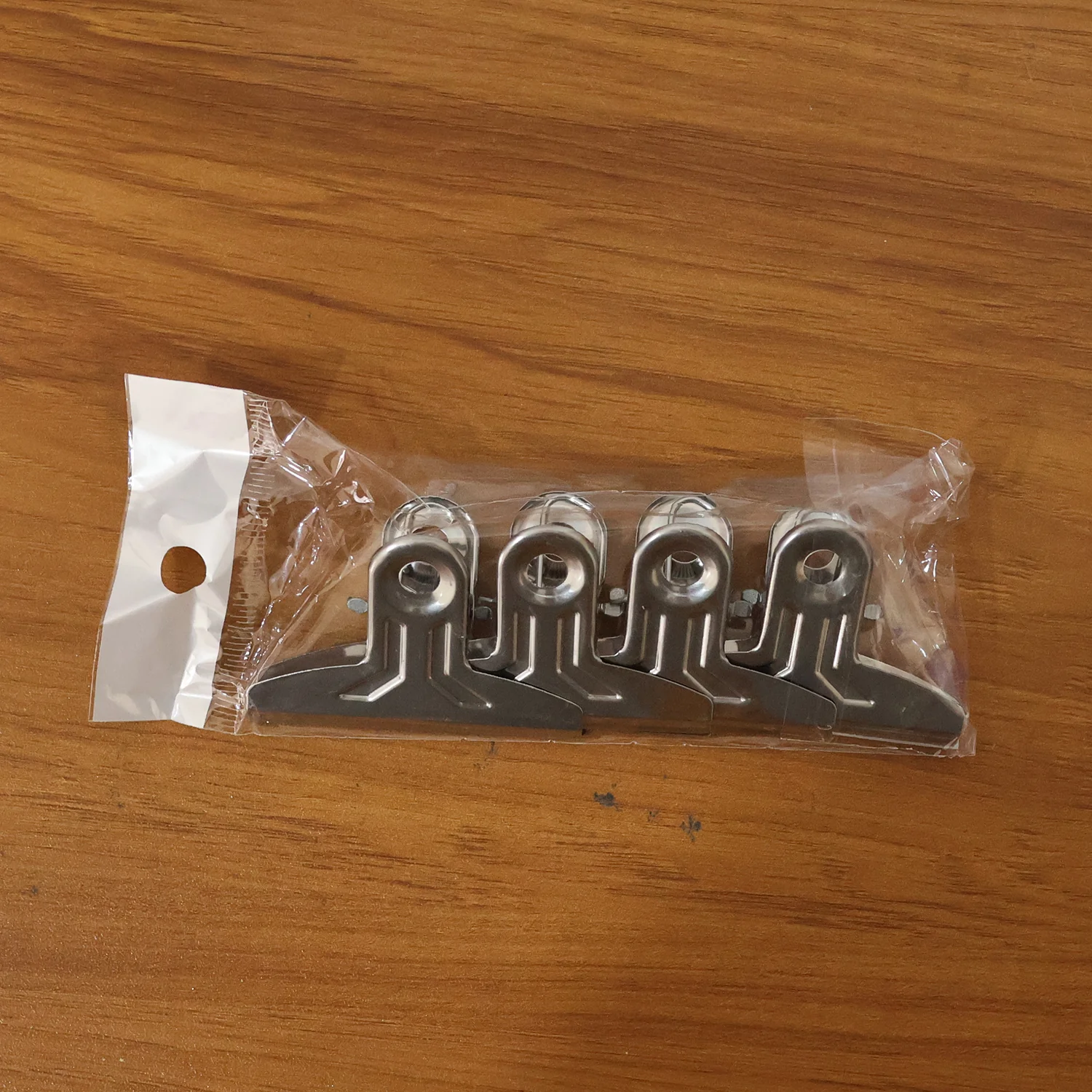Heavy Duty Metal Paper Clamp Clips (4 Pc) - Image 8