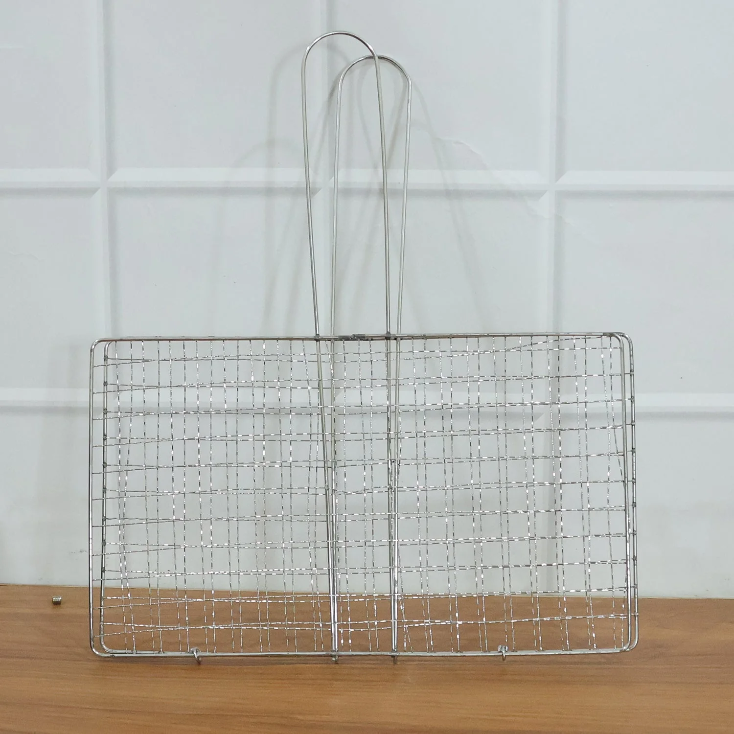 Heavy-Duty Stainless-Steel Barbecue Grill Basket (1 Pc) - Image 8