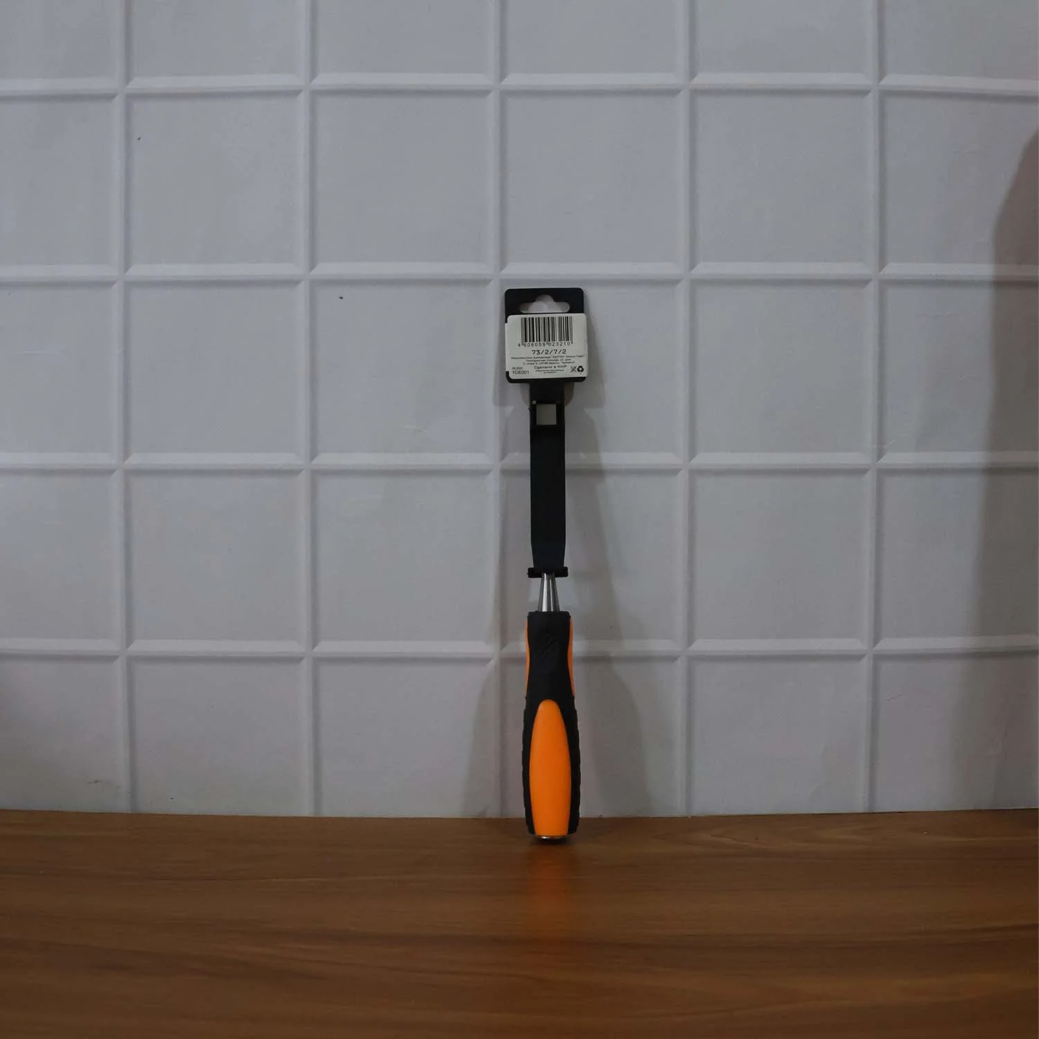Heavy-Duty Woodworking Chisel with Ergonomic Handle (12mm / 1 Pc) - Image 8