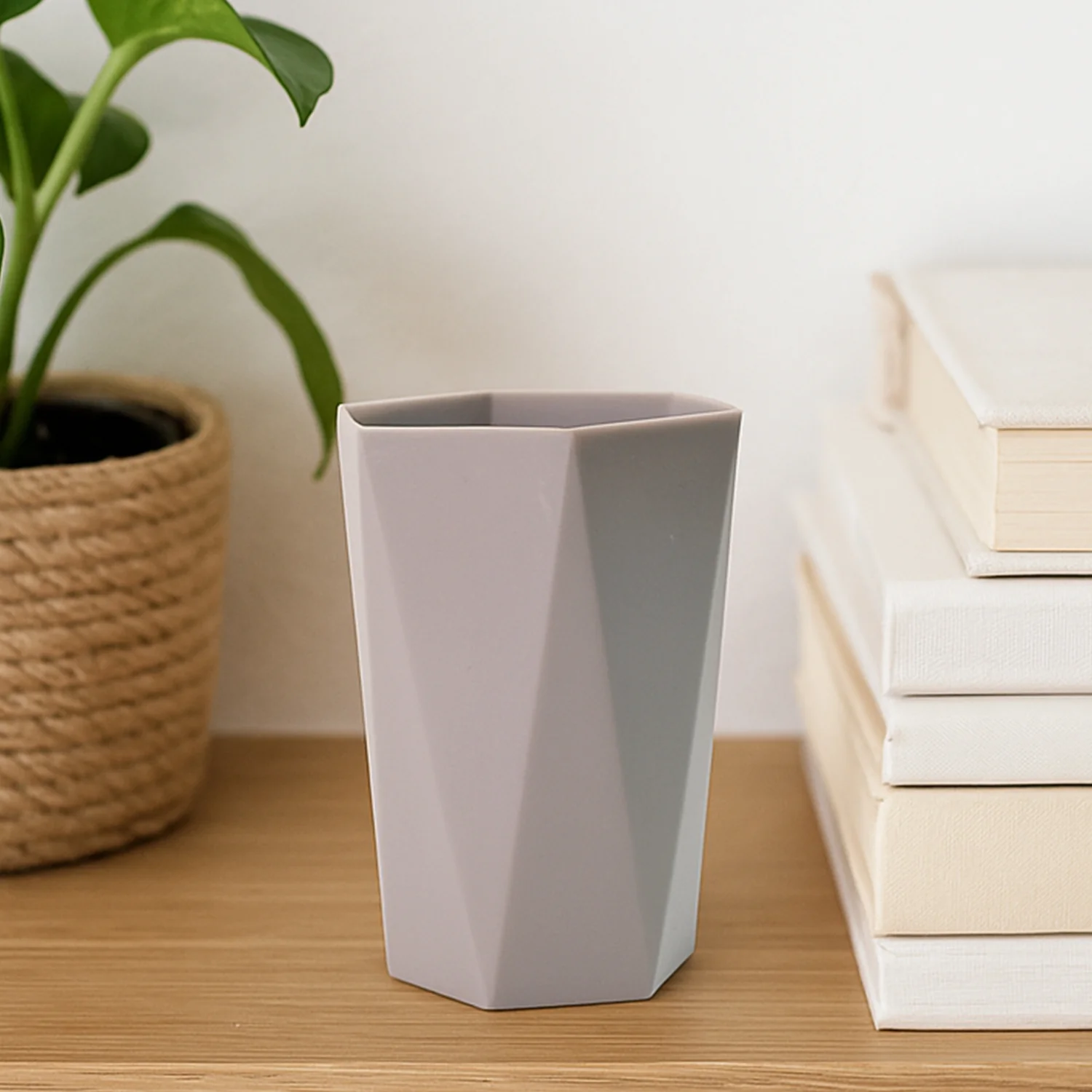 Hexagon Shape Small Plastic Drinking Glass (1 Pc) - Image 4