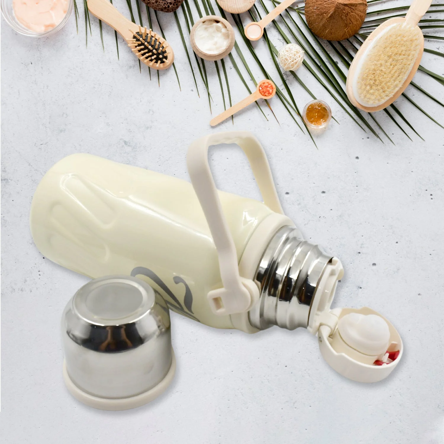 Stainless Steel Vacuum Insulated Water Bottle 1200 ML - Image 3