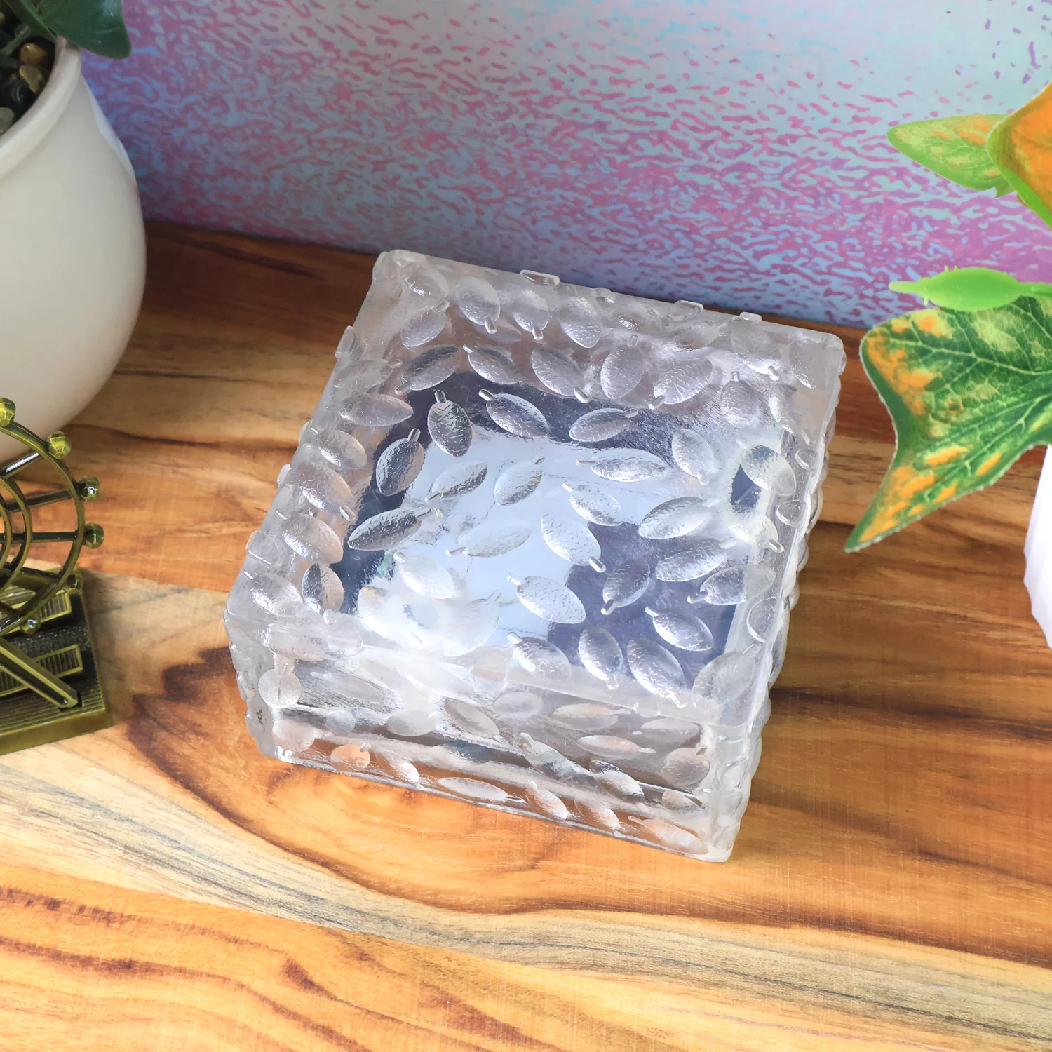 Solar Ice Cube Garden Light for Pathways & Christmas Decor - Image 4