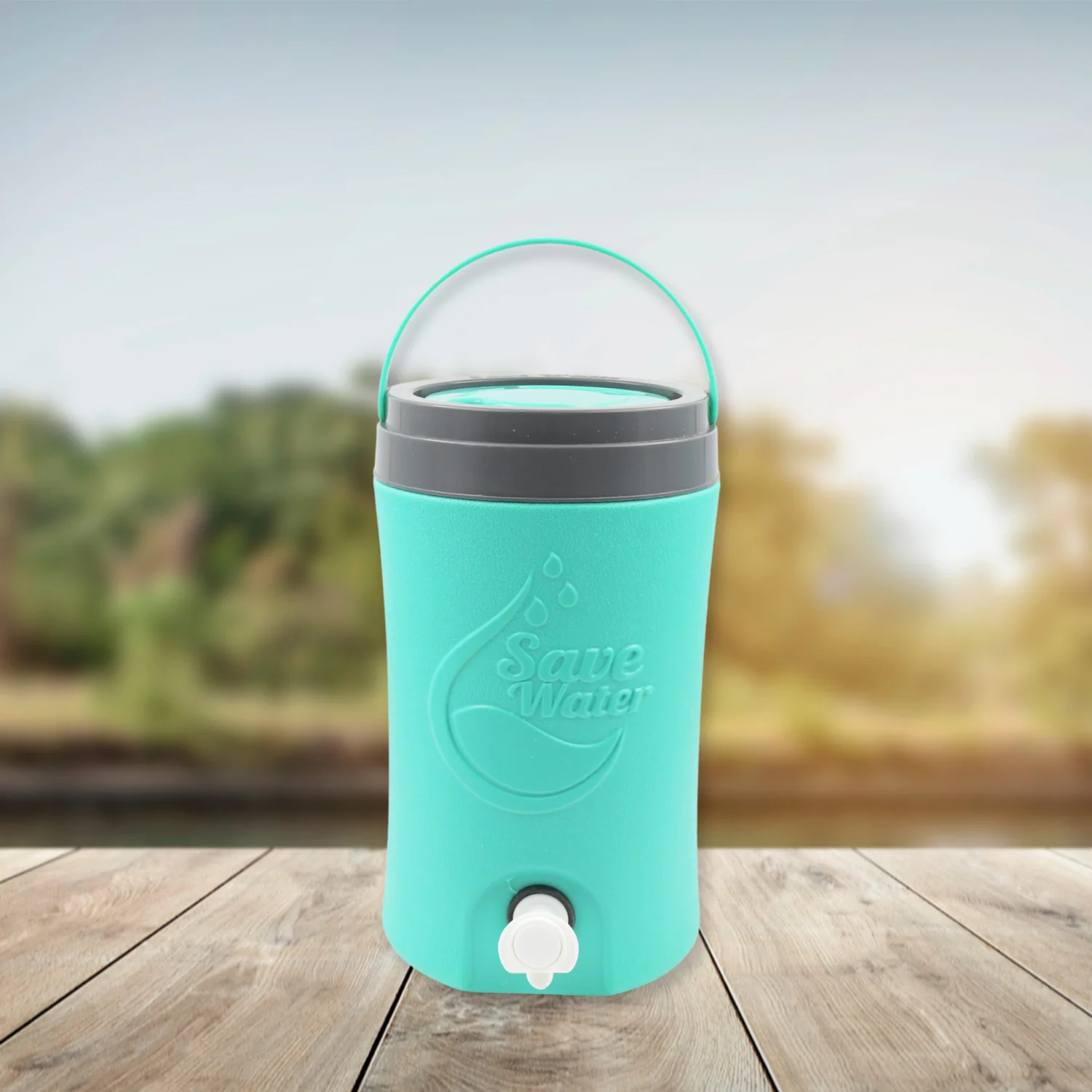 Multicolored 5L Water Rover Jug: Insulated Plastic Jug with Sturdy Handle - Image 4