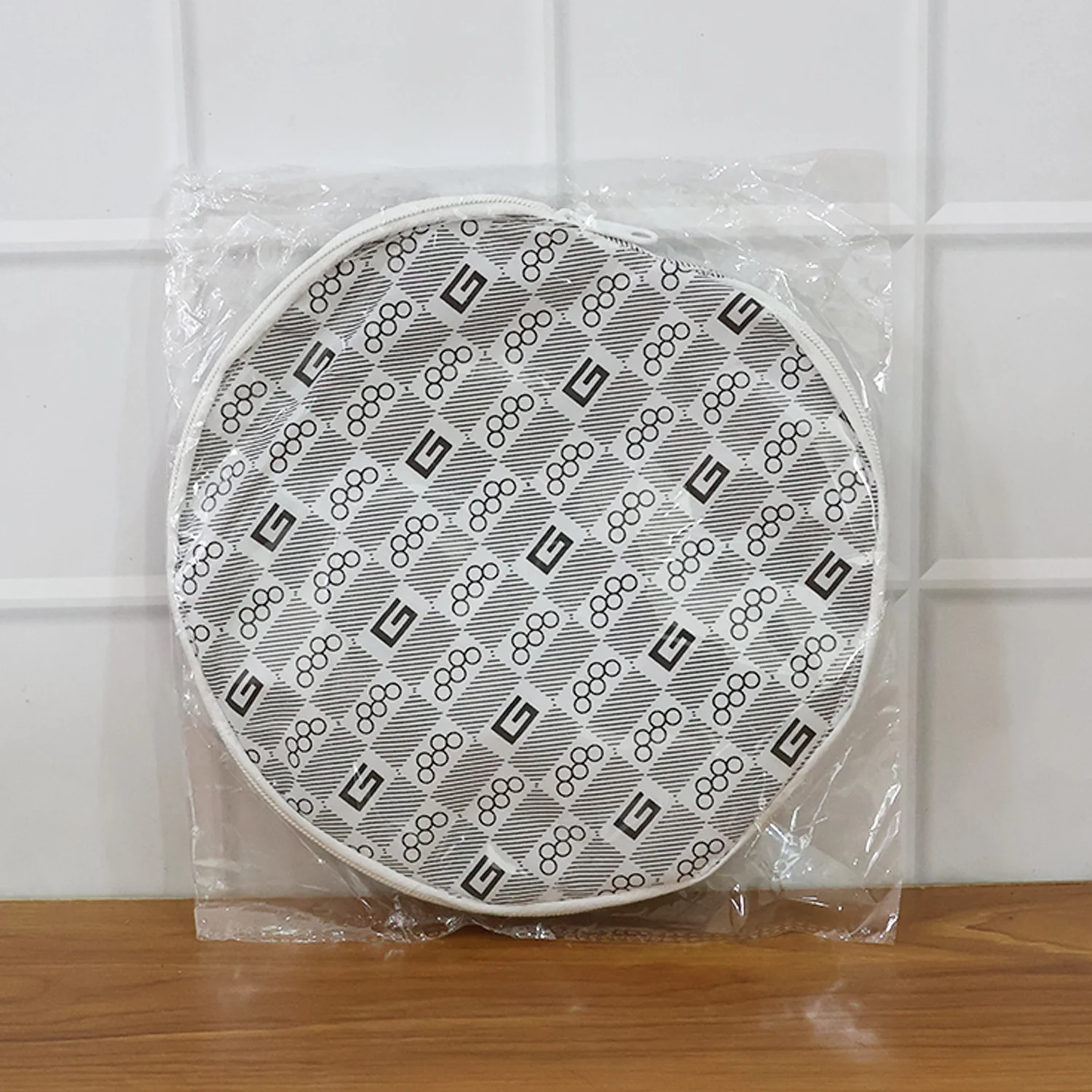 Insulated Roti Cover (23 x 23 Cm / 1 Pc) - Image 9