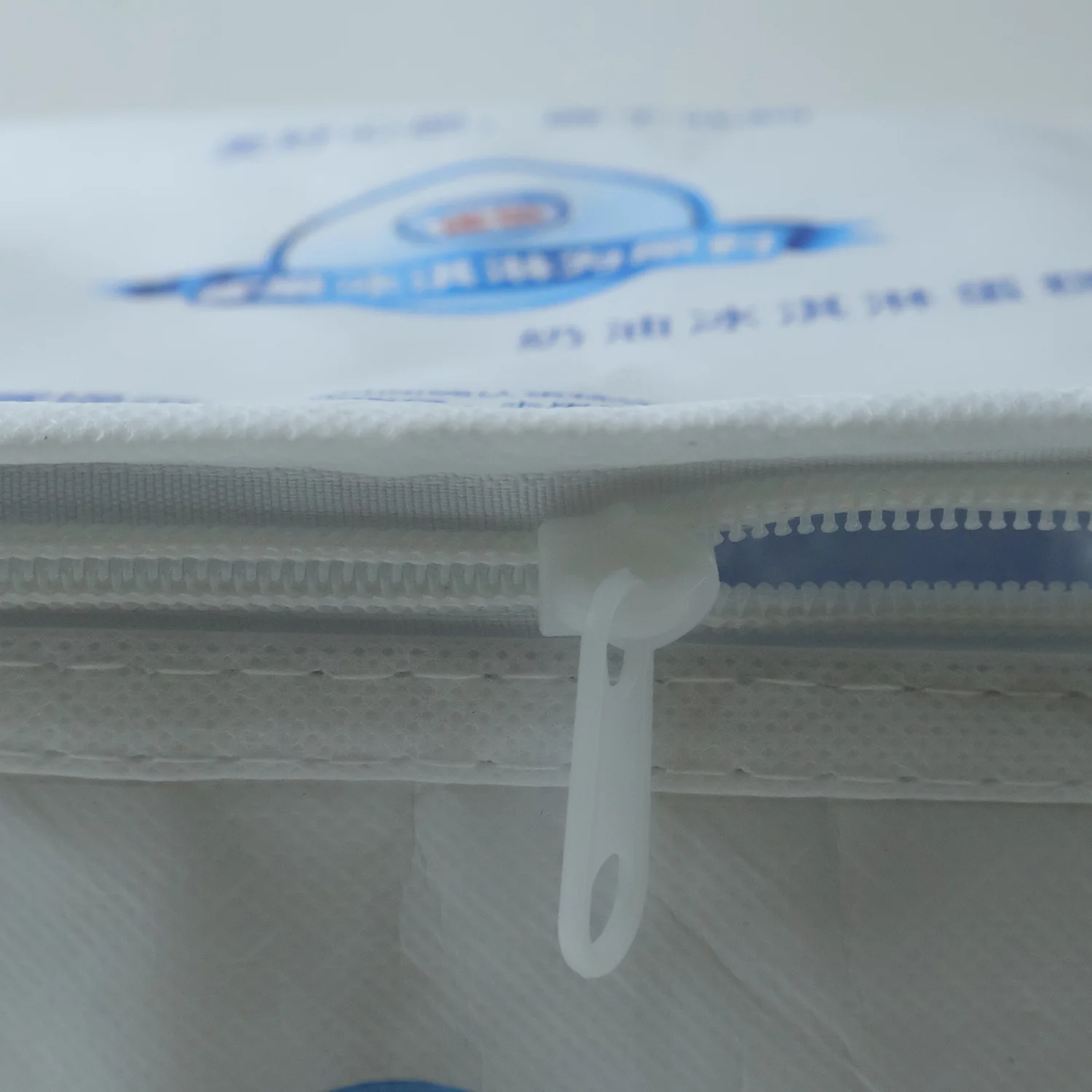 Insulated Thermal Lunch Bag (1 Pc, 23x20 Cm) - Image 7