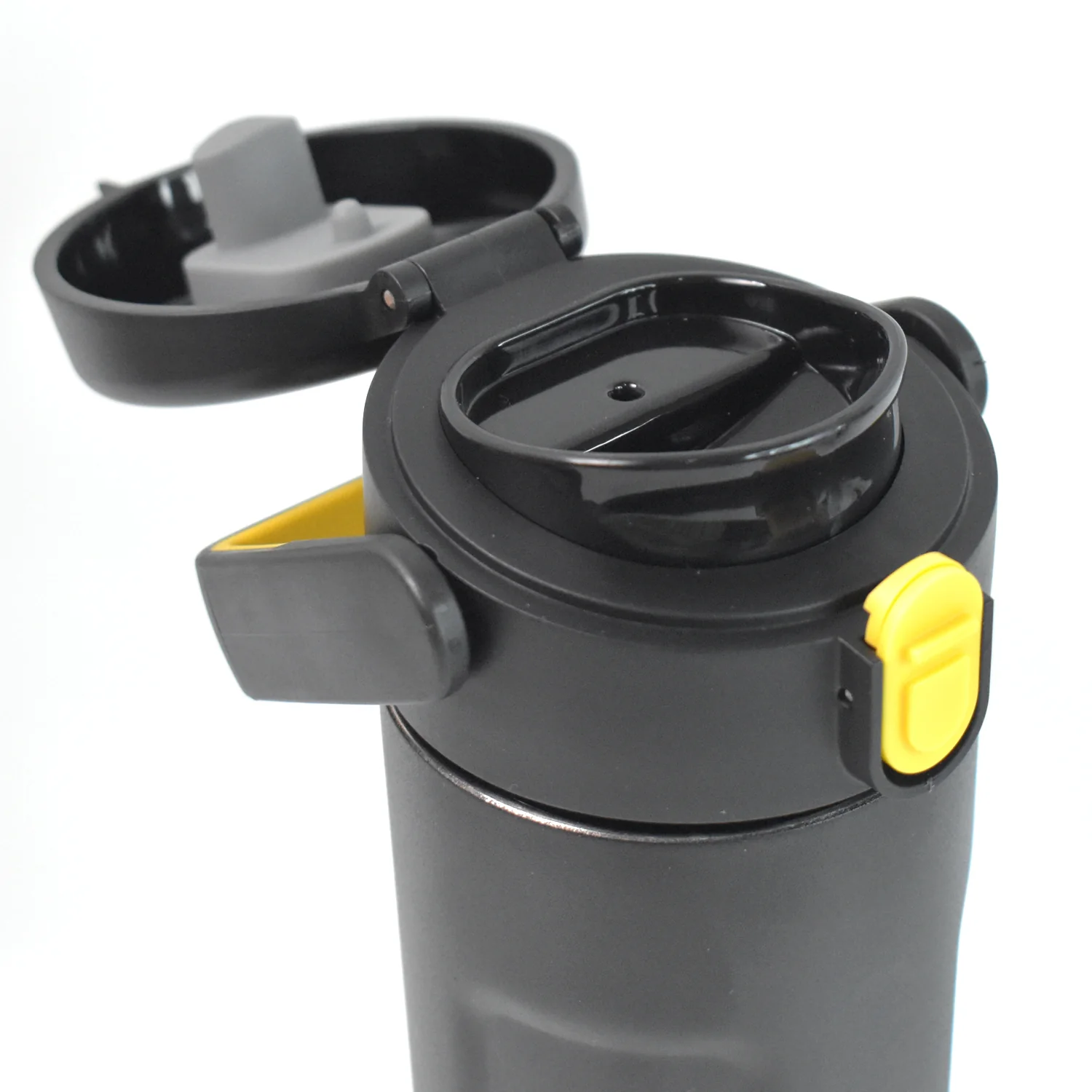 Insulated Water Bottle – Vacuum Sealed, Leak-Proof & BPA-Free for Hot & Cold Drinks - Image 6