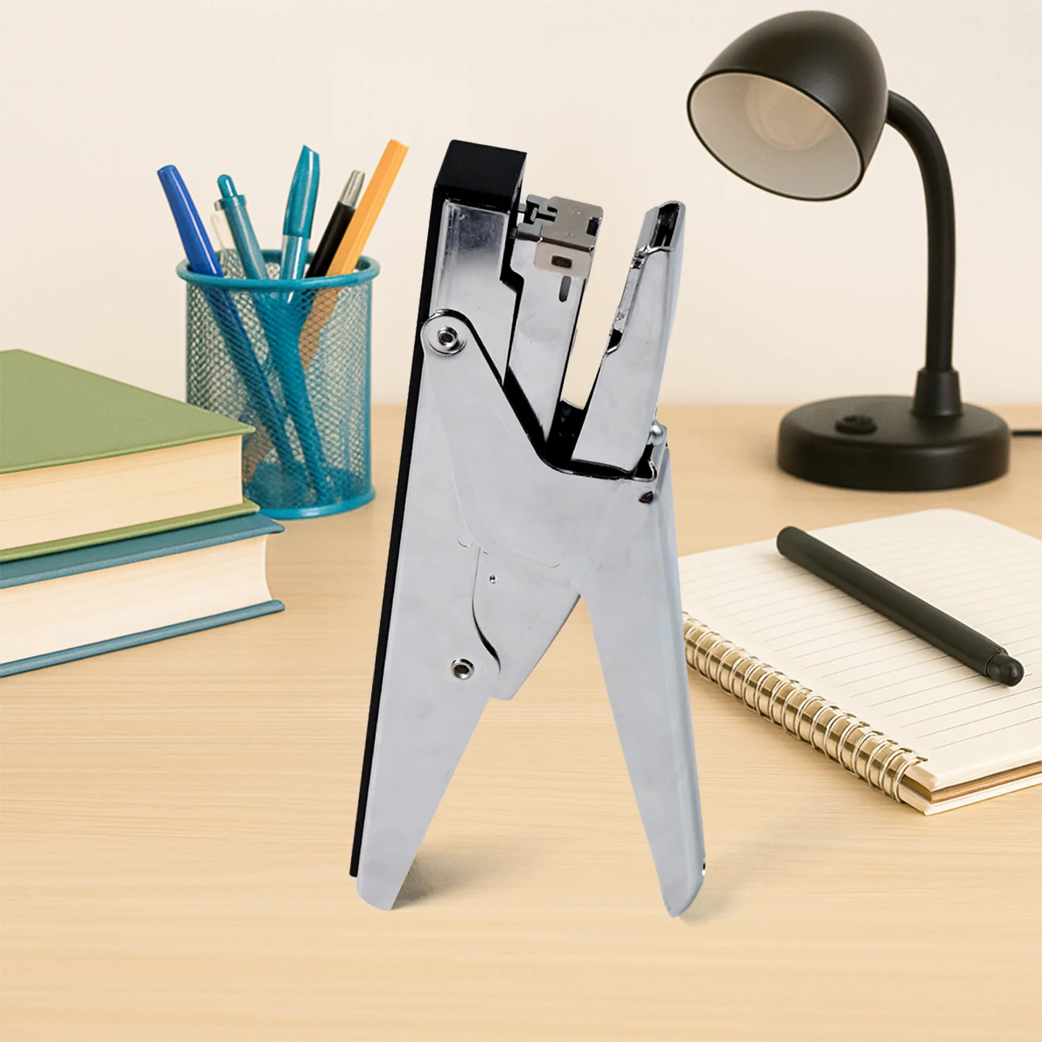 Kangaro HP-45 Heavy Duty Plier Stapler with Metal Body - Image 3