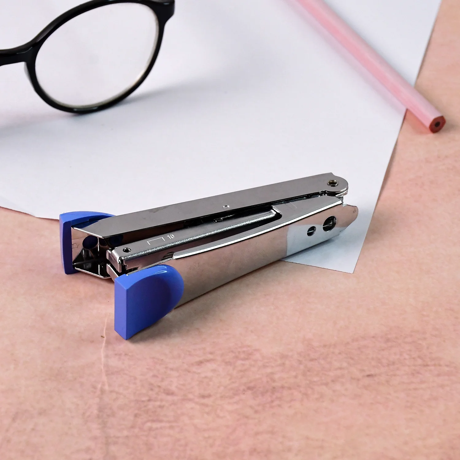 Kangaro No.10 Compact Metal Stapler - Image 3