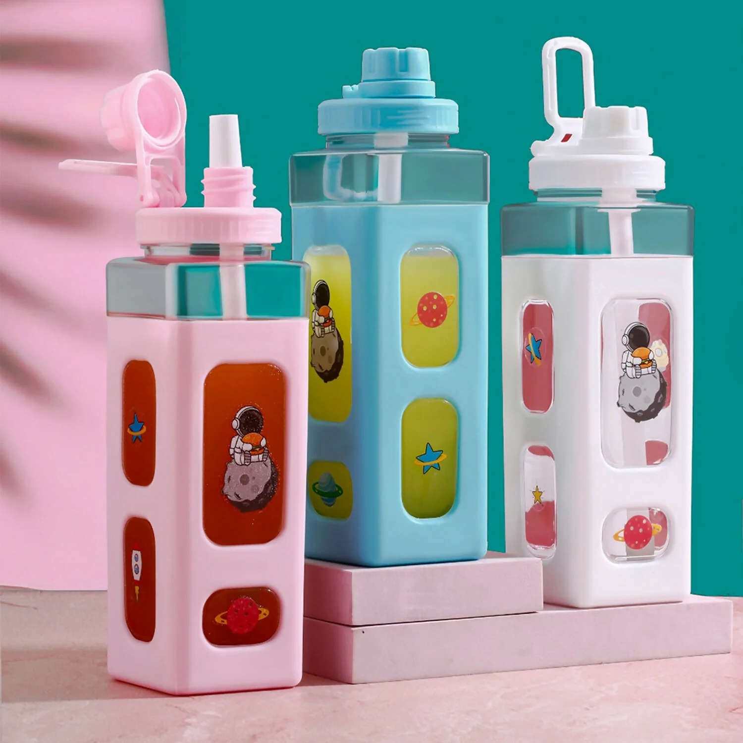 kawaii water bottle 900ml - Image 3