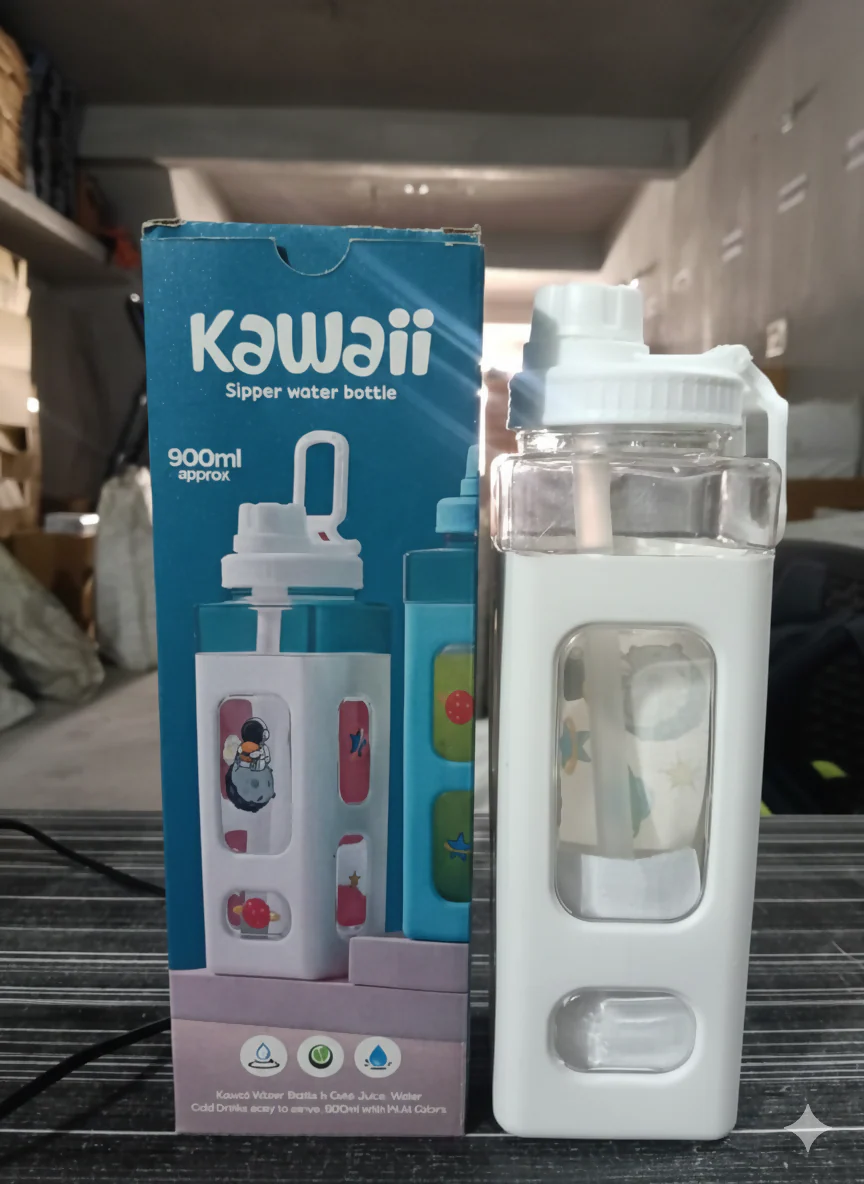 kawaii water bottle 900ml - Image 4