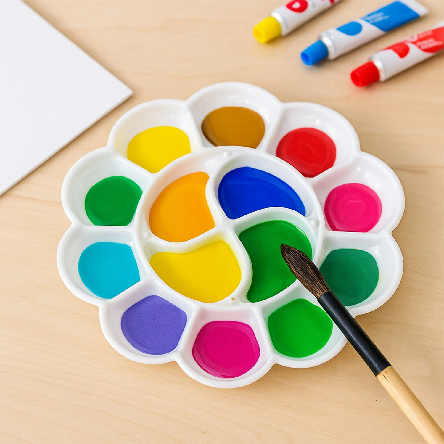 Khyati Colour Mixing Plate – Flower Shape Big Paint Palette for Artists and Students - Image 4