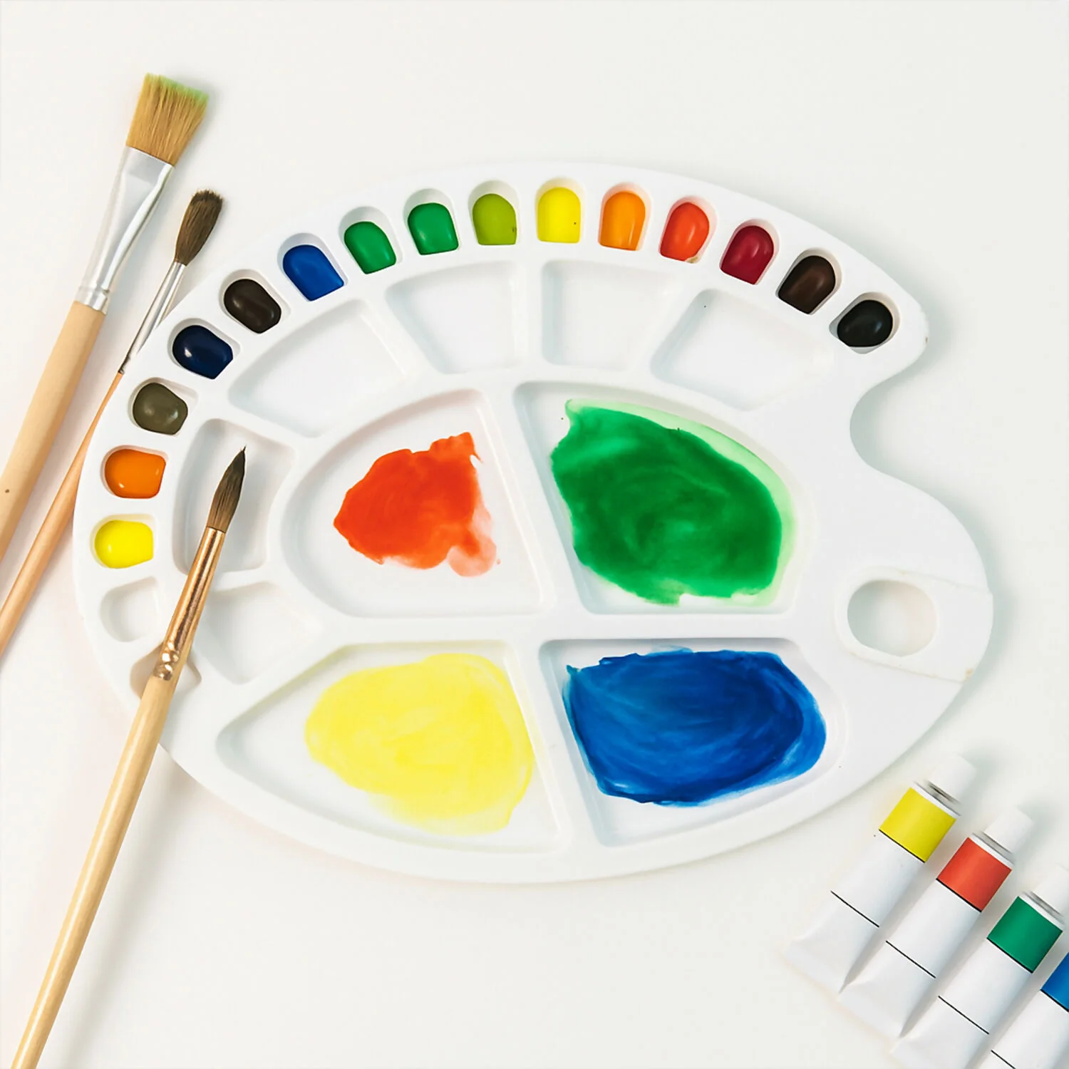 Khyati Colour Mixing Plate – Oval Large Paint Palette for Artists and Students - Image 2