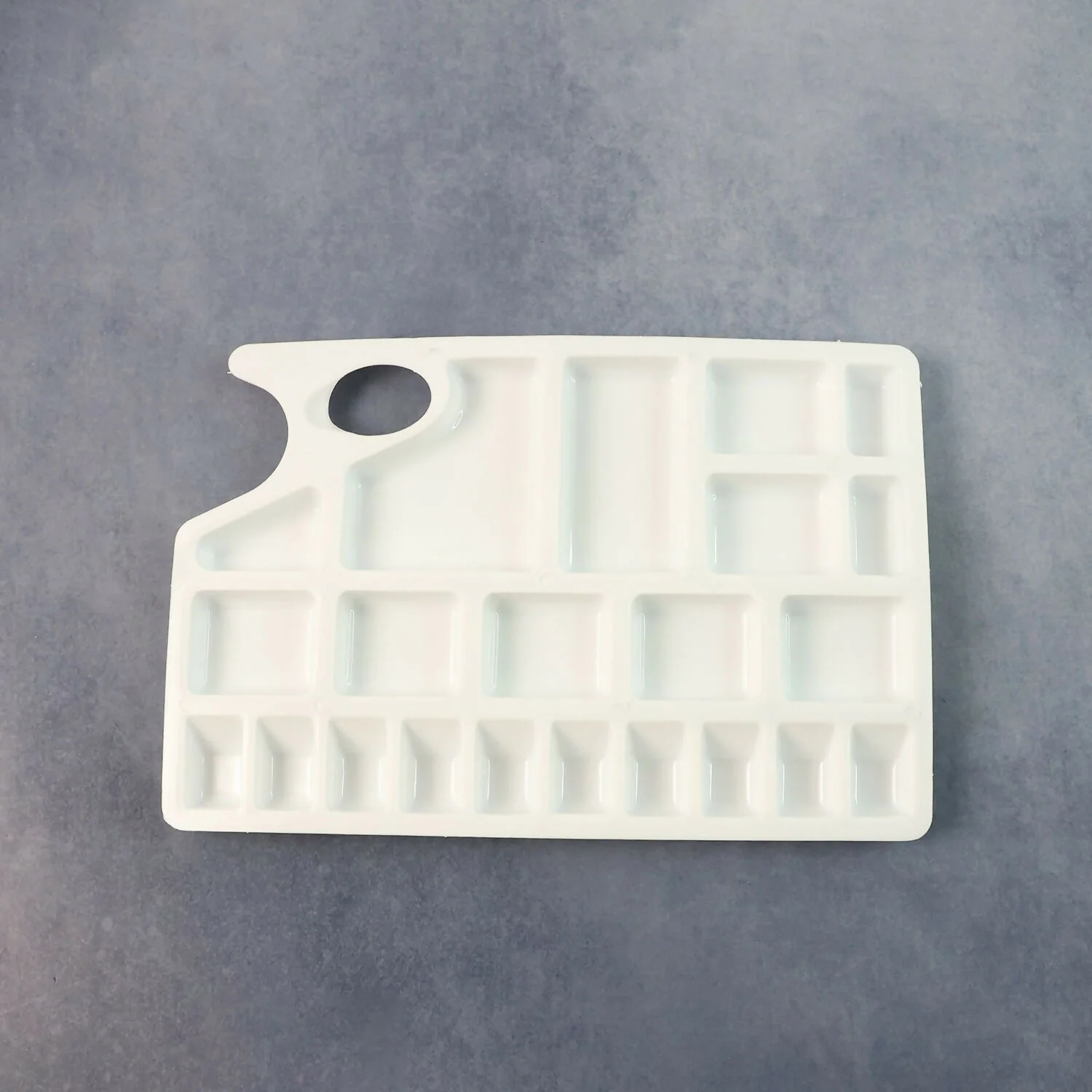 Khyati Colour Mixing Plate – Rectangle Artist Palette with Multiple Compartments - Image 2