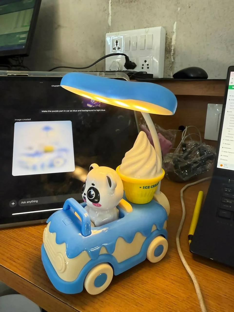Kids Car Desk Lamp with Sharpener & 3 Light Modes - Image 5