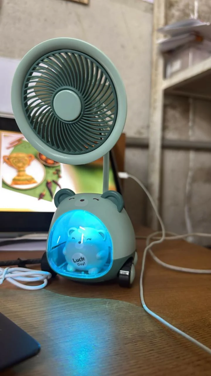Kids Desk Fan with Pen Stand Sharpener & Night Light - Image 6