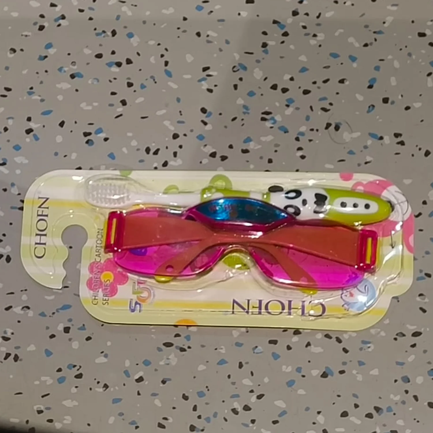 Kids Toothbrush and Sunglasses Toy Set - Image 8