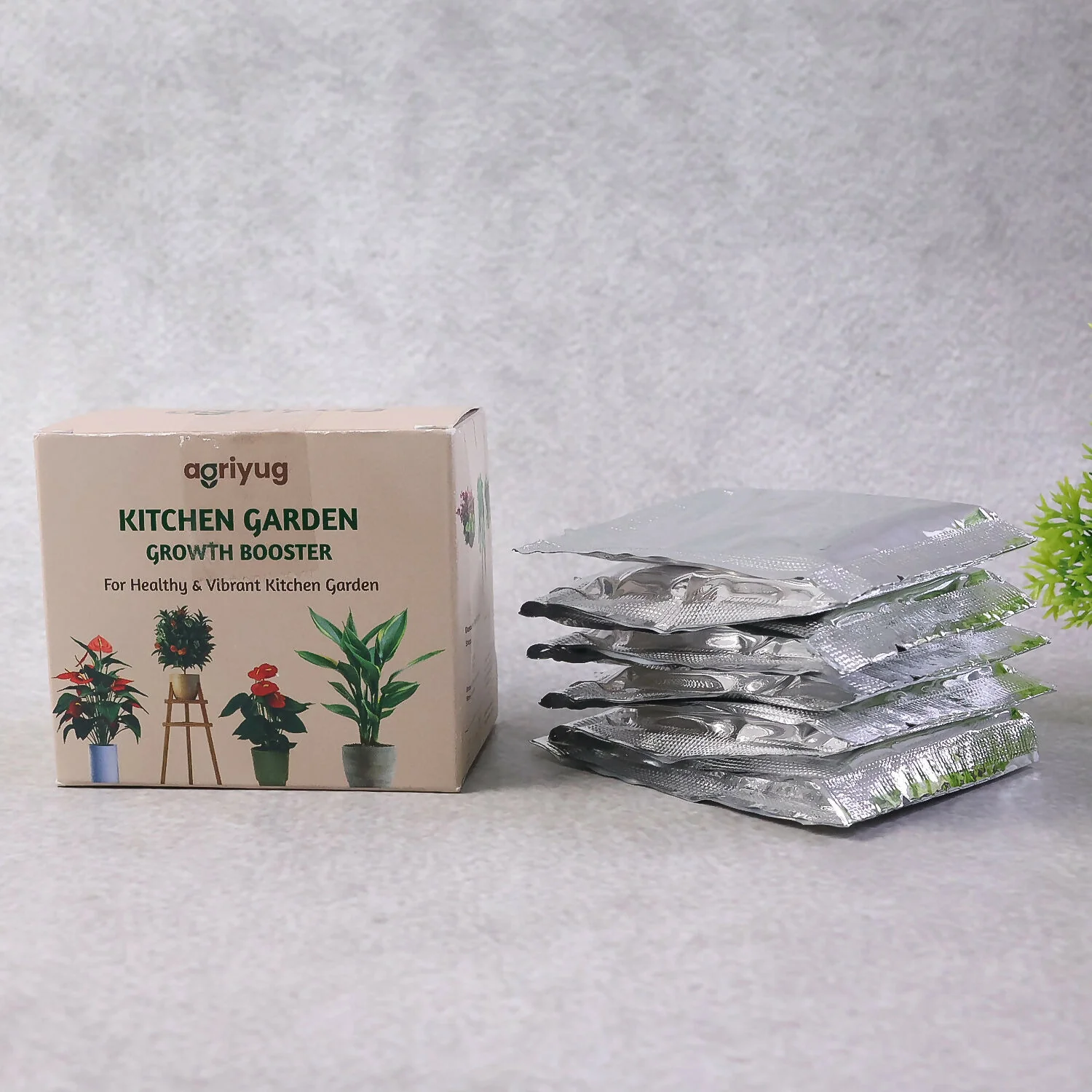 Kitchen Garden Growth Booster For Healthy & Vibrant Kitchen Garden (7g/10 Sachets) (70 g) - Image 4